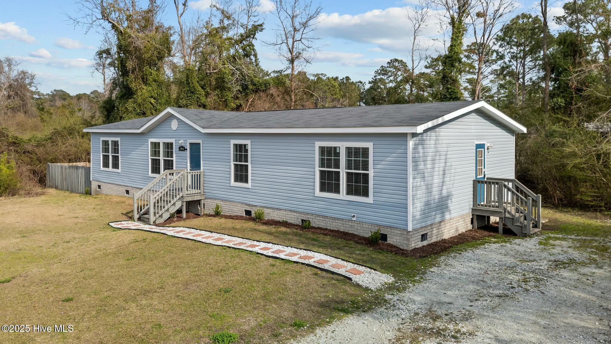 294 S Jenkins Street Property Photo 3