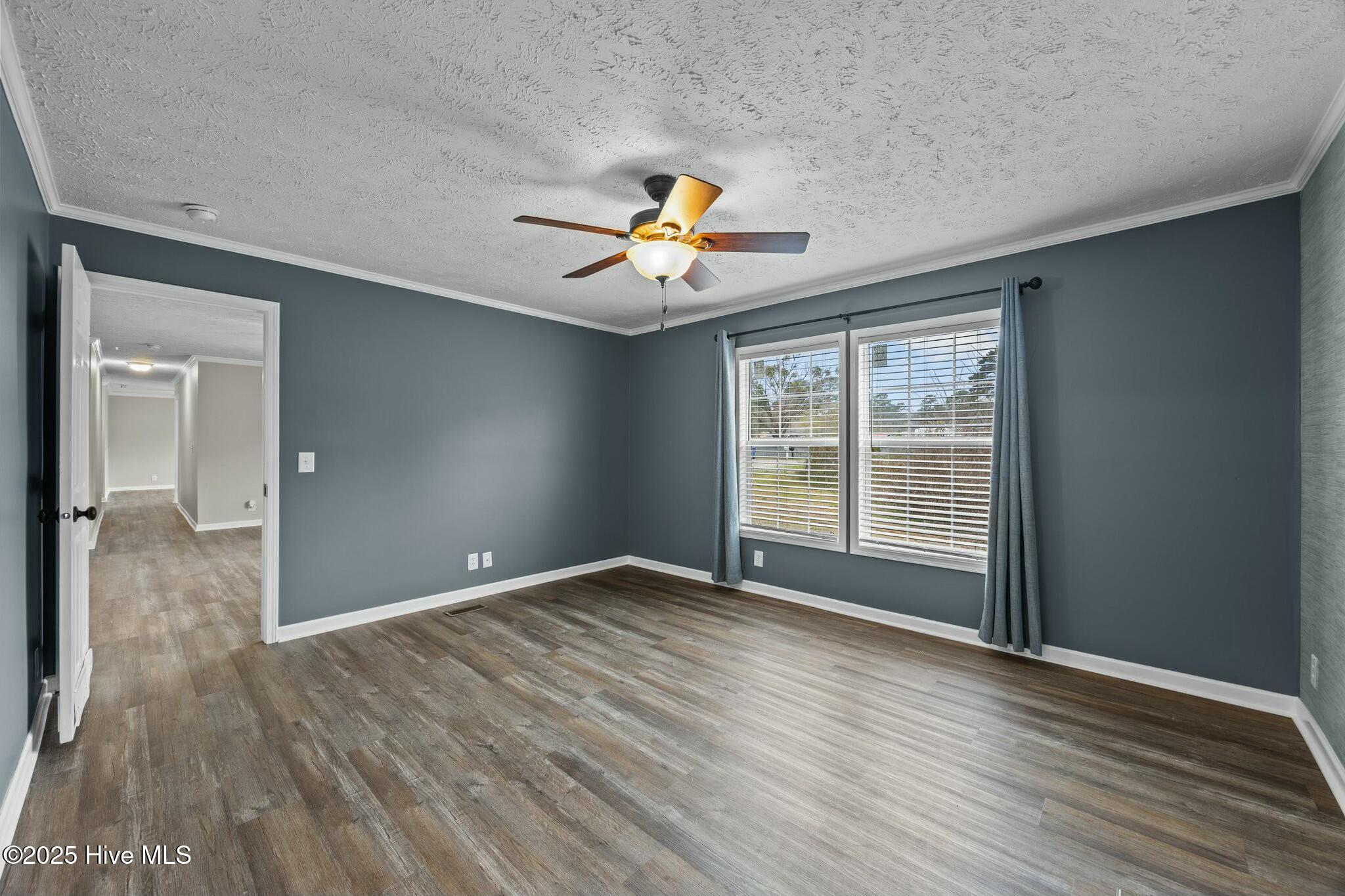 294 S Jenkins Street Property Photo 18