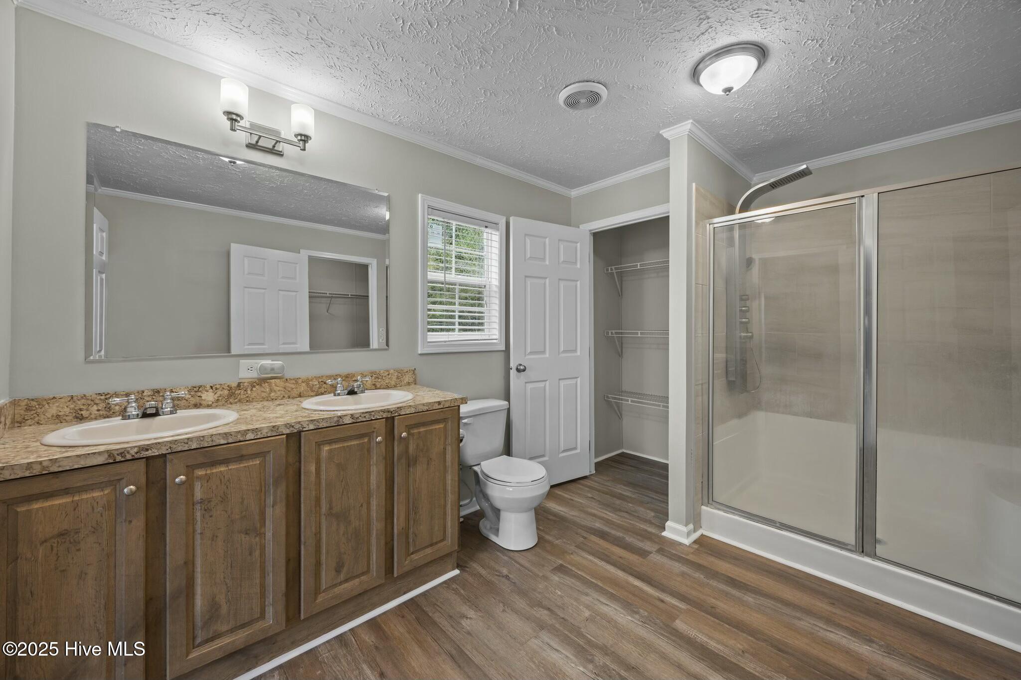 294 S Jenkins Street Property Photo 23