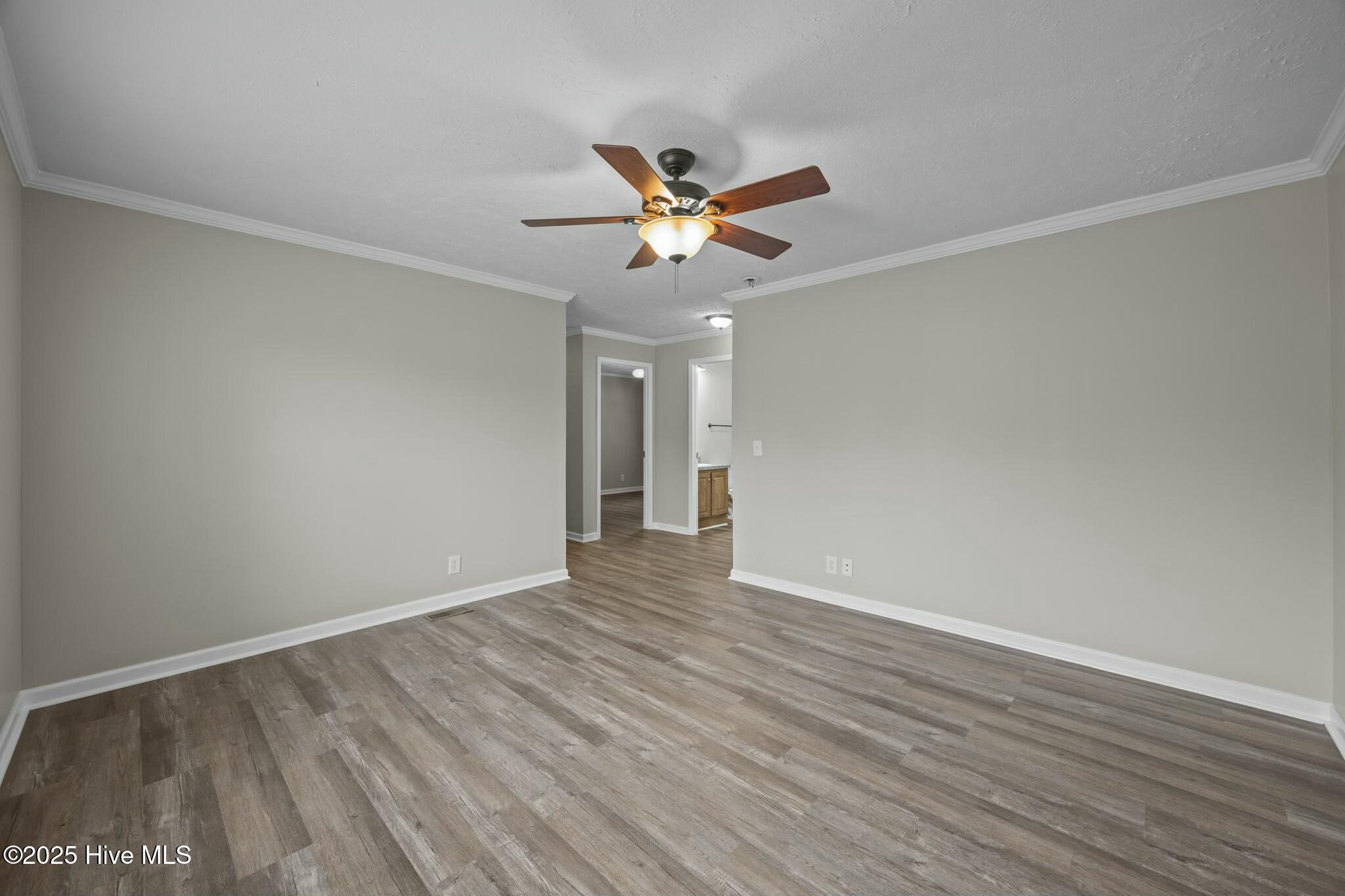294 S Jenkins Street Property Photo 27