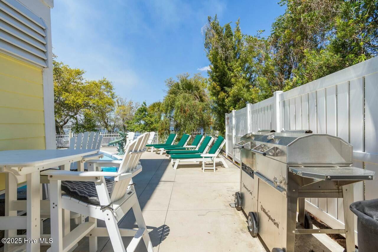 7012 Sound Drive Property Photo 17