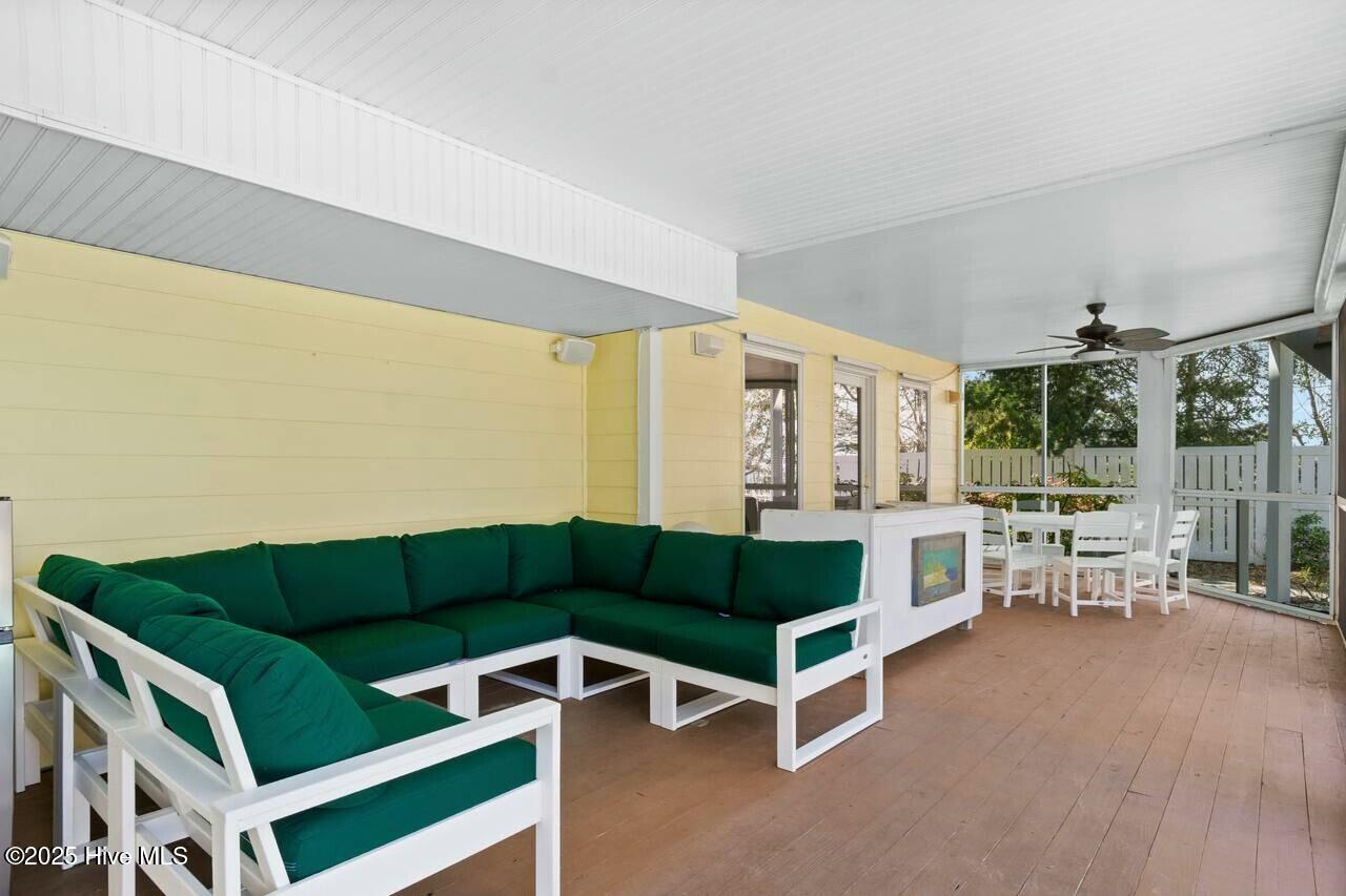 7012 Sound Drive Property Photo 26