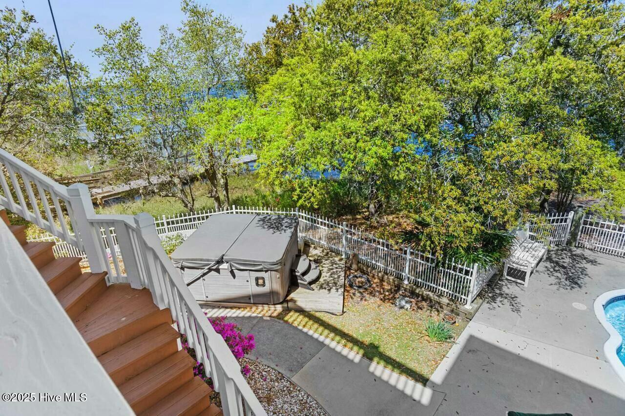 7012 Sound Drive Property Photo 30