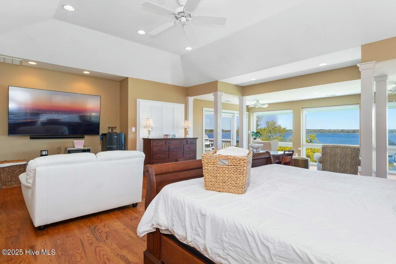 7012 Sound Drive Property Photo 69