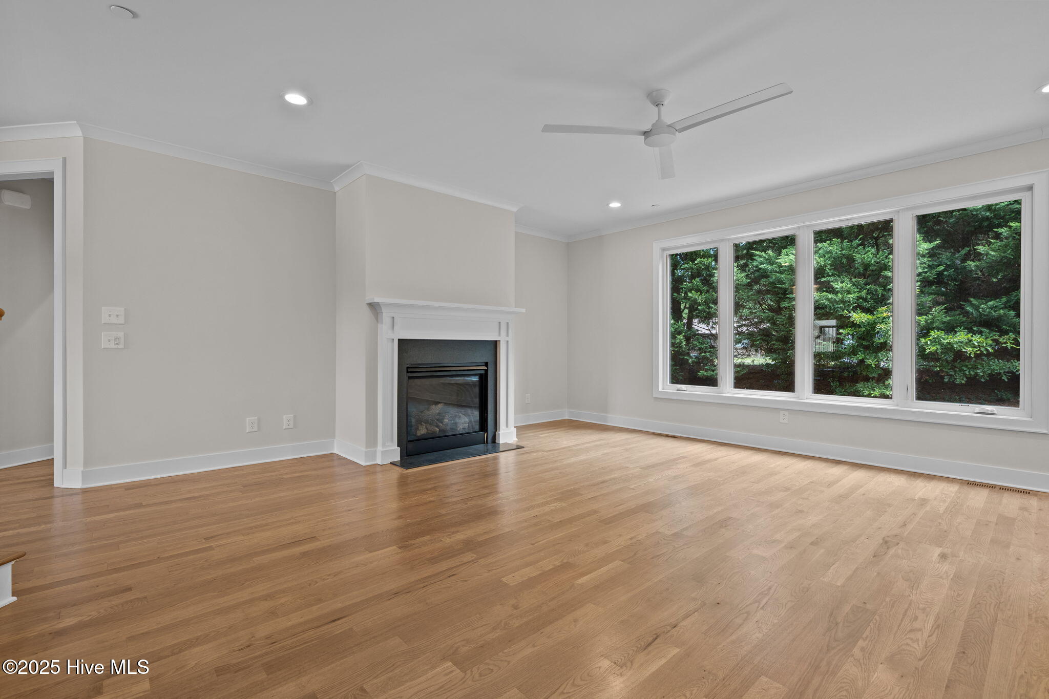 6 Castle Bridge Court Property Photo 25
