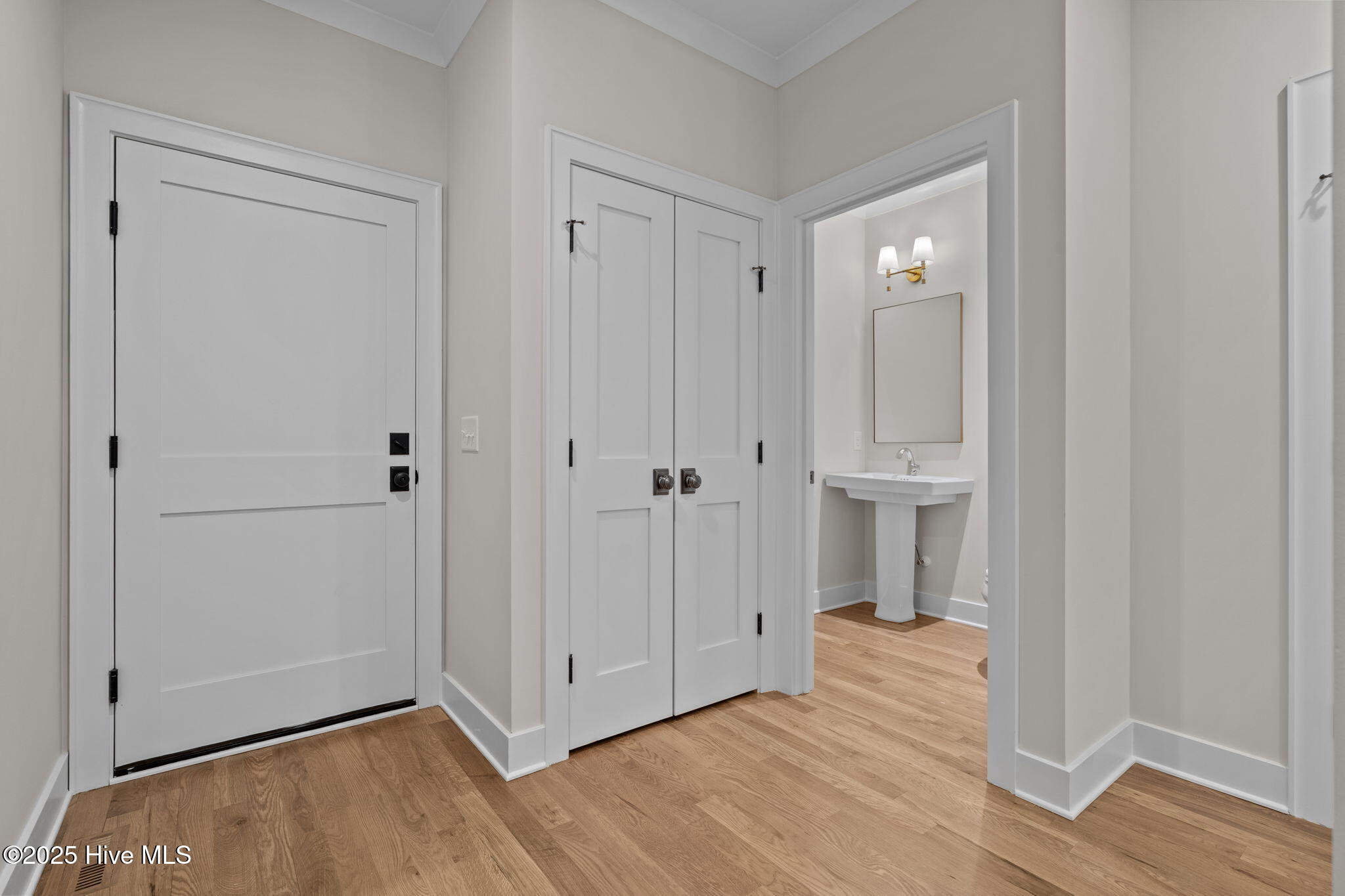 6 Castle Bridge Court Property Photo 29
