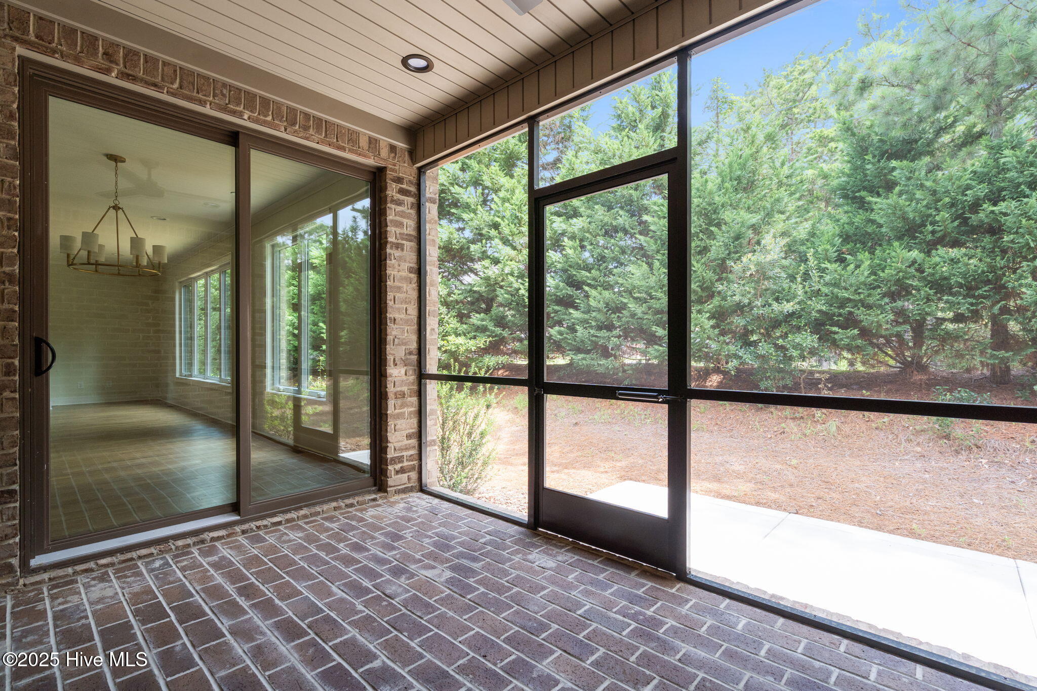 6 Castle Bridge Court Property Photo 50
