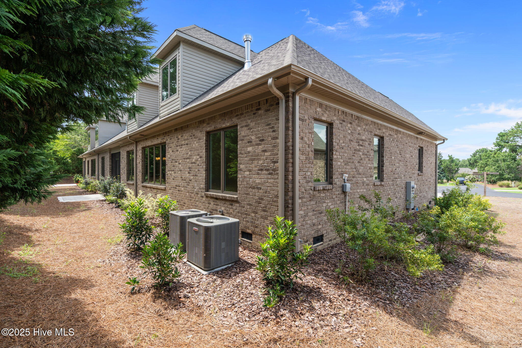 6 Castle Bridge Court Property Photo 55