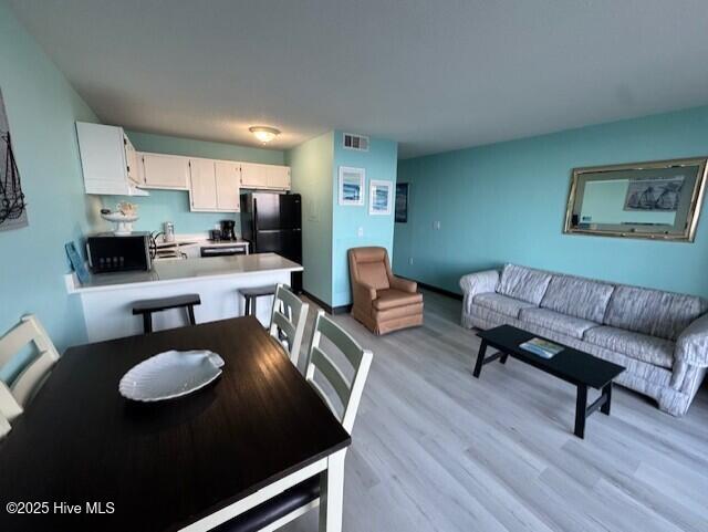 1615 Lake Park Boulevard Unit 105 Property Photo 3