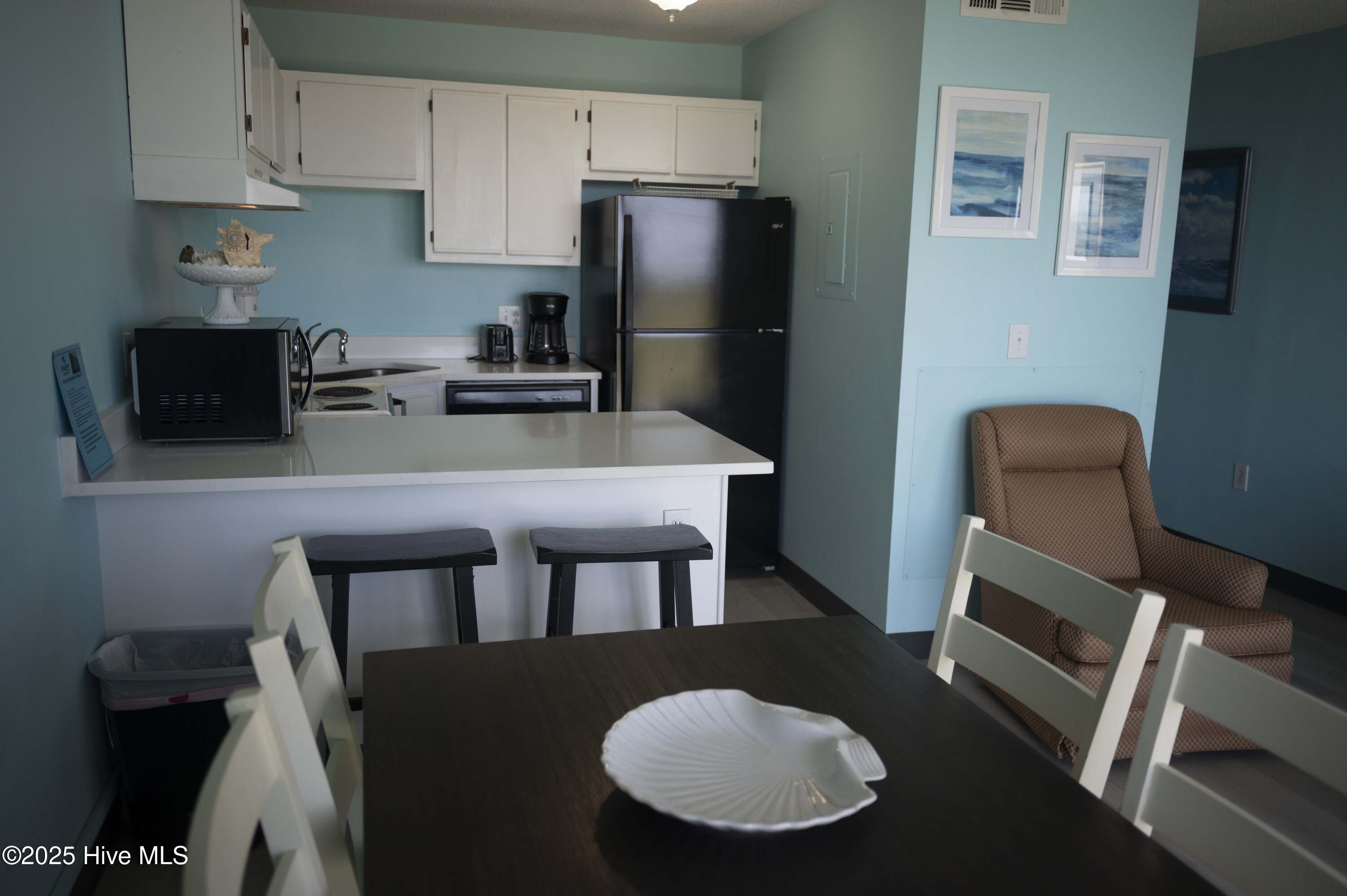 1615 Lake Park Boulevard Unit 105 Property Photo 10