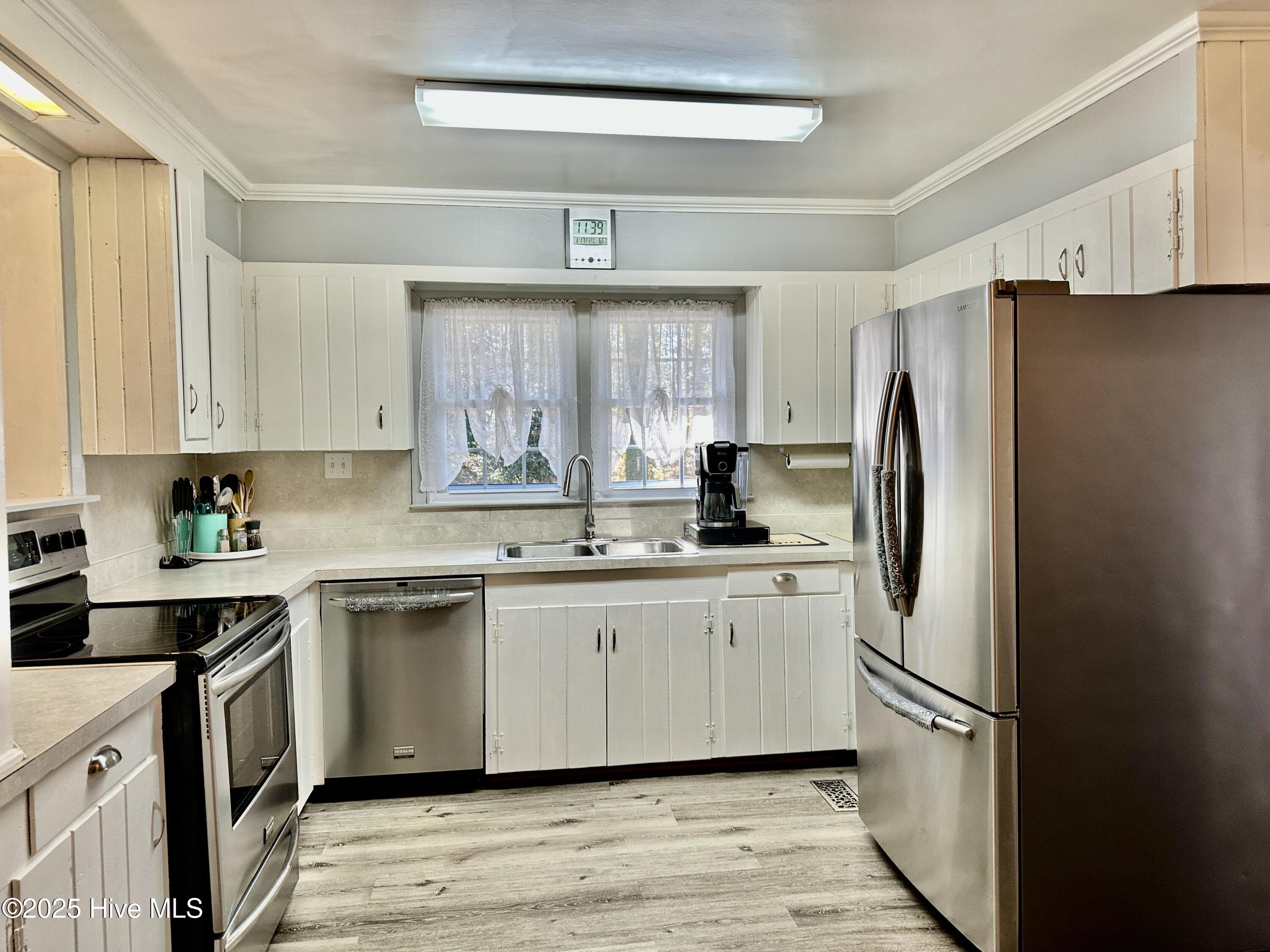 1103 Taylor Circle Property Photo 16