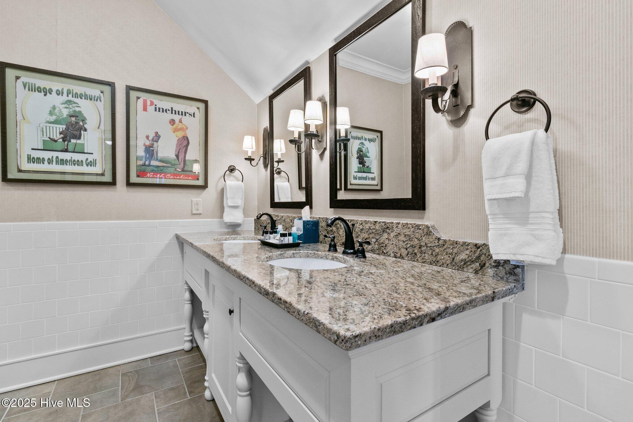 103 Forest Creek Drive Suite I Property Photo 7