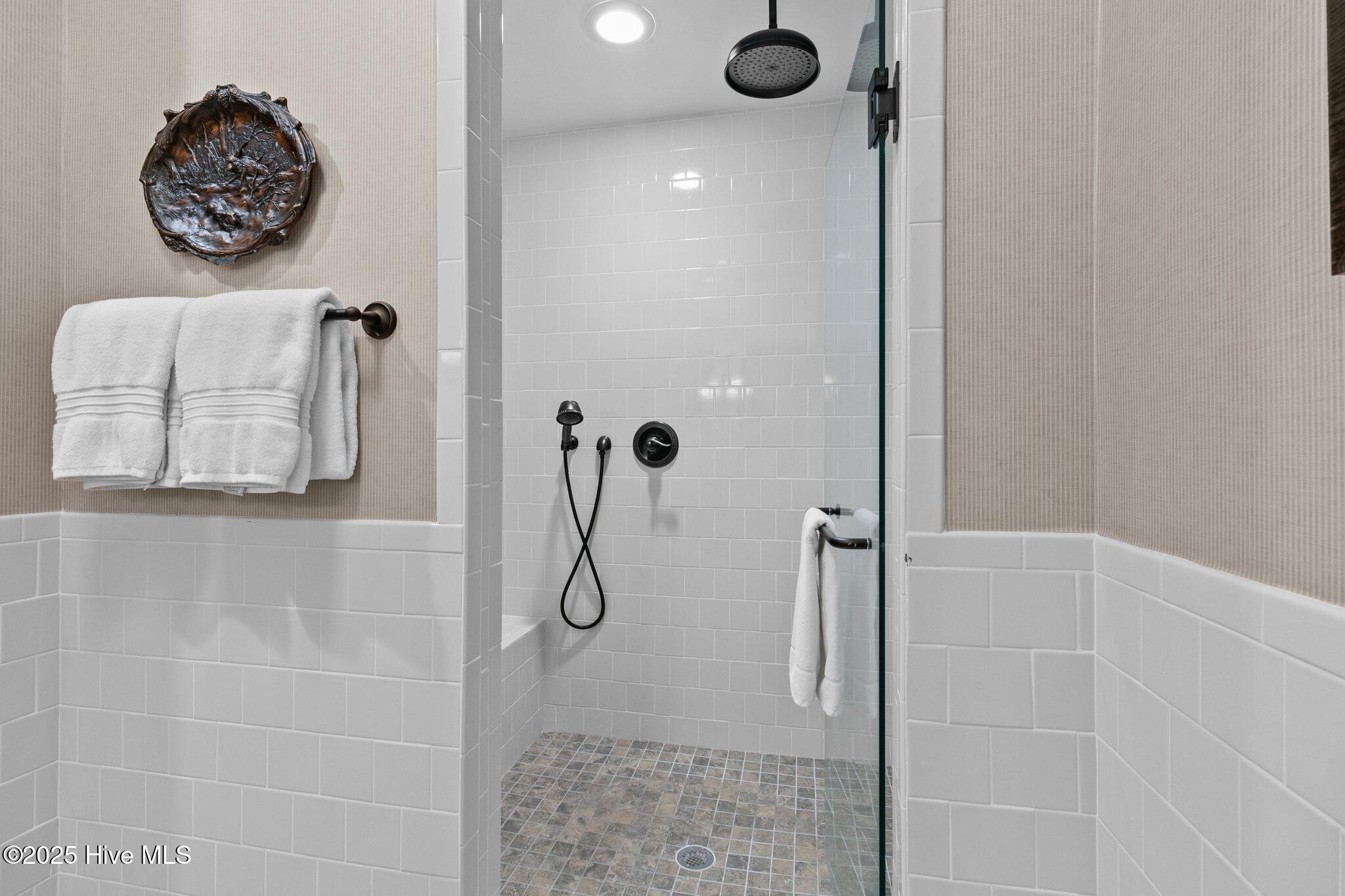 103 Forest Creek Drive Suite I Property Photo 8