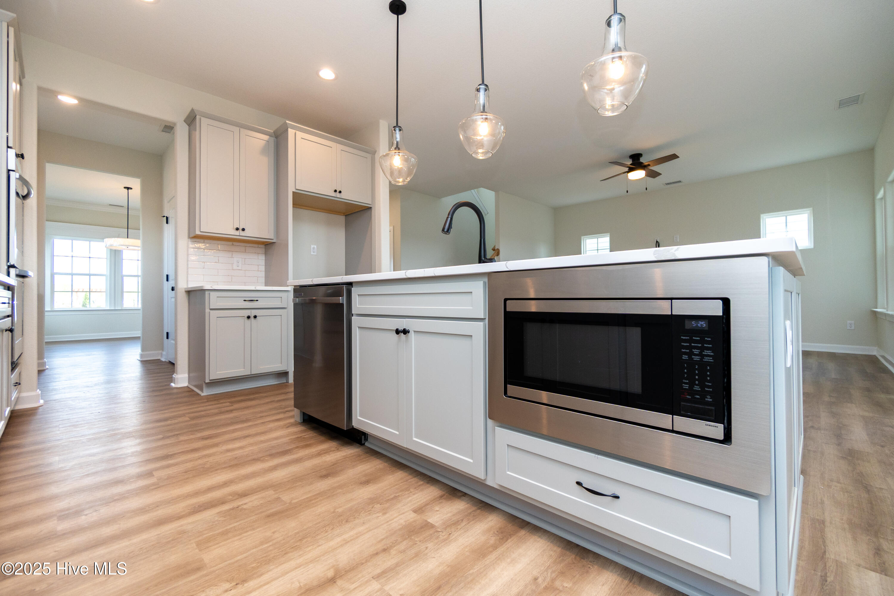 309 Iris Circle Property Photo 13