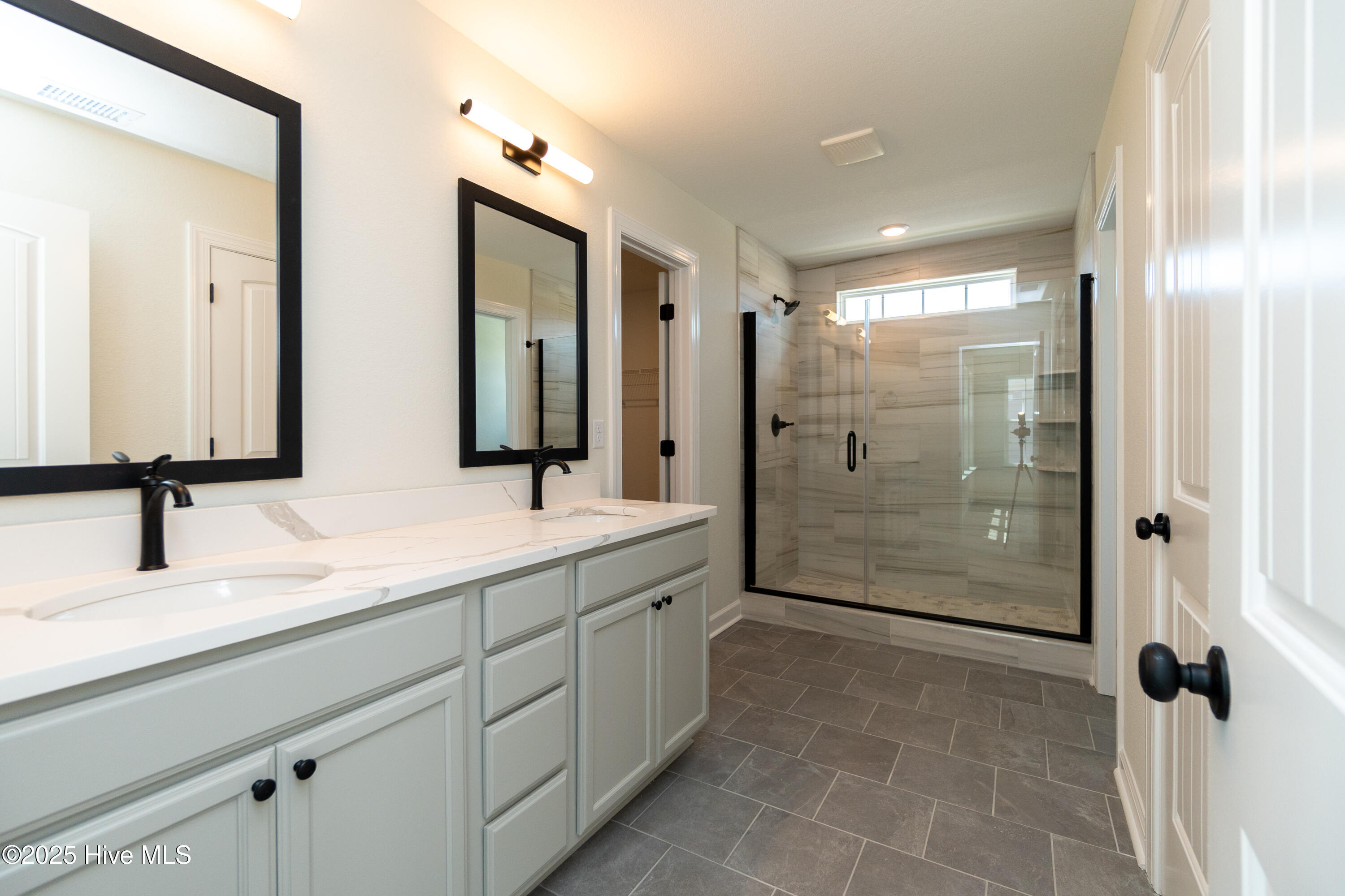 309 Iris Circle Property Photo 30