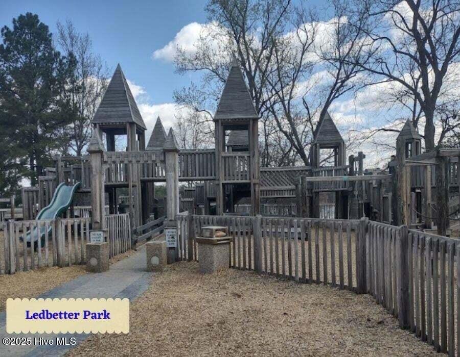9231 Country Canyon Drive Property Photo 14