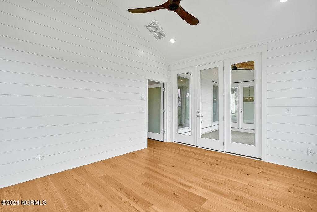 8246 Winding Creek Circle Property Photo 21