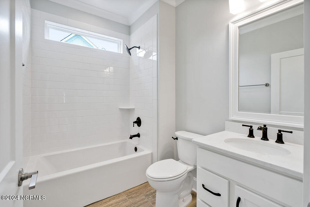 8246 Winding Creek Circle Property Photo 31