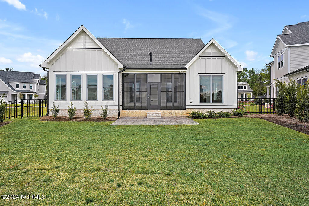 8246 Winding Creek Circle Property Photo 38