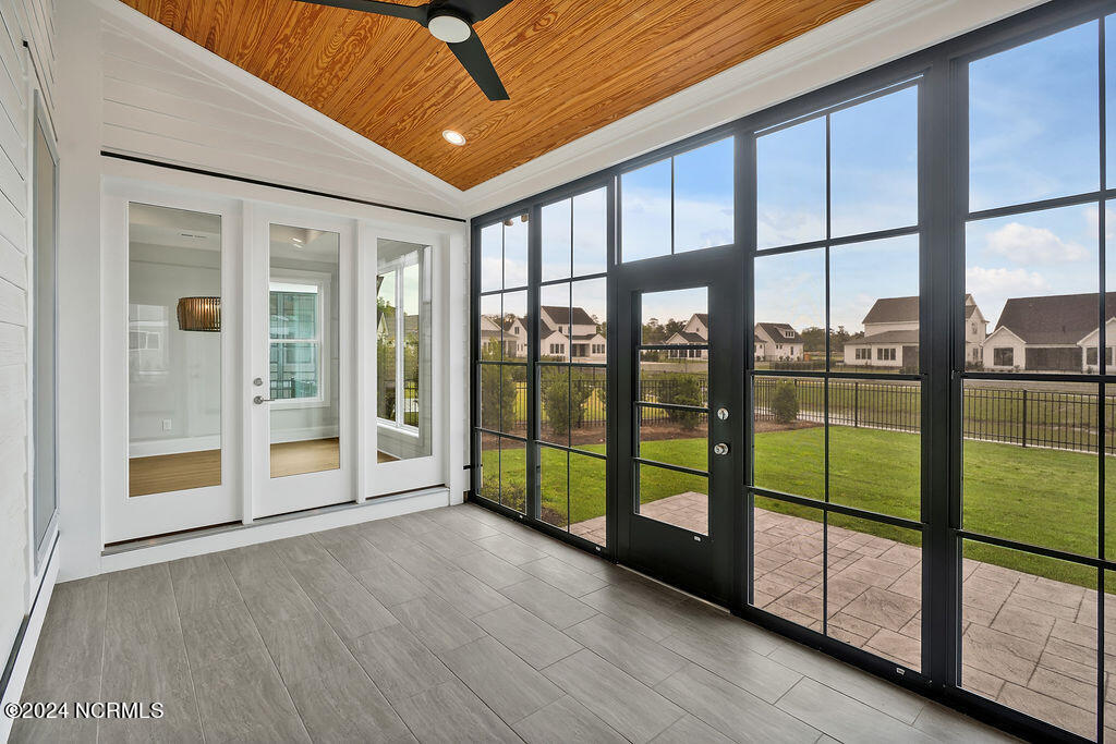 8246 Winding Creek Circle Property Photo 40