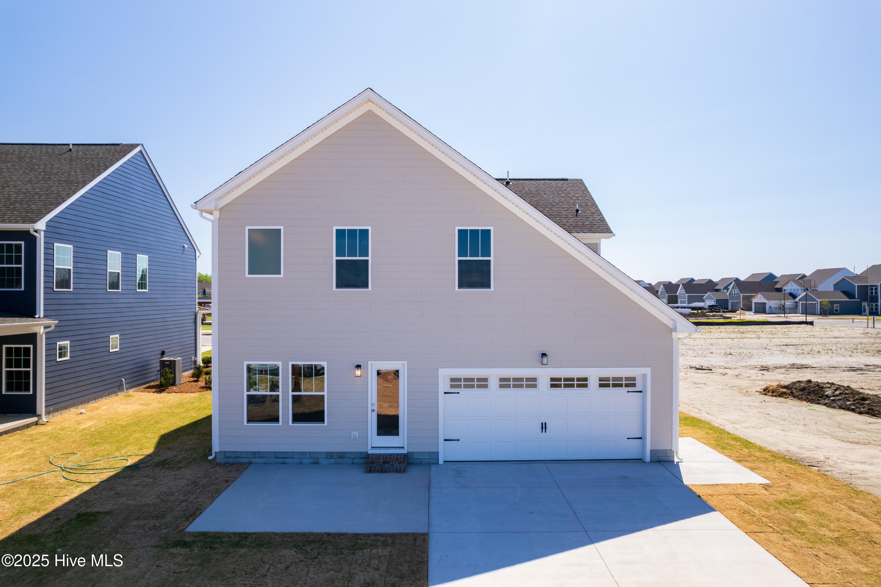307 Iris Circle Property Photo 7