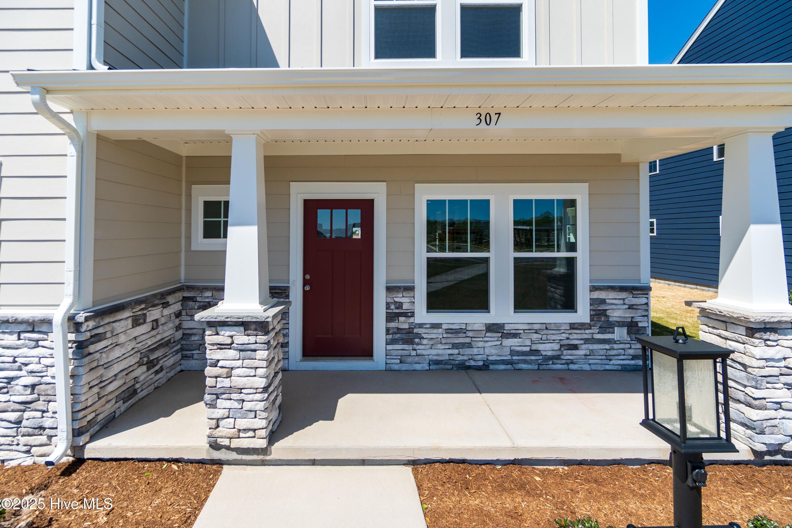 307 Iris Circle Property Photo 13