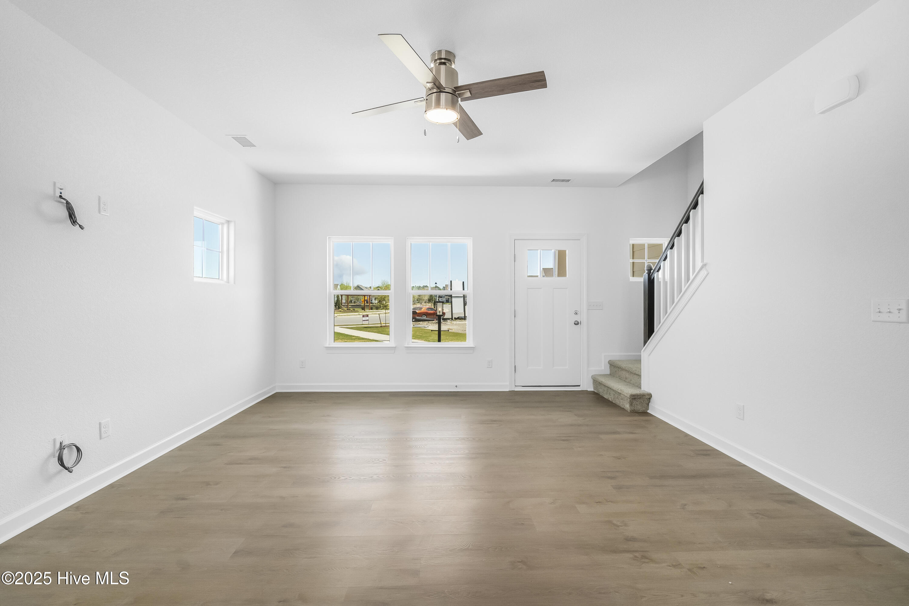 307 Iris Circle Property Photo 15
