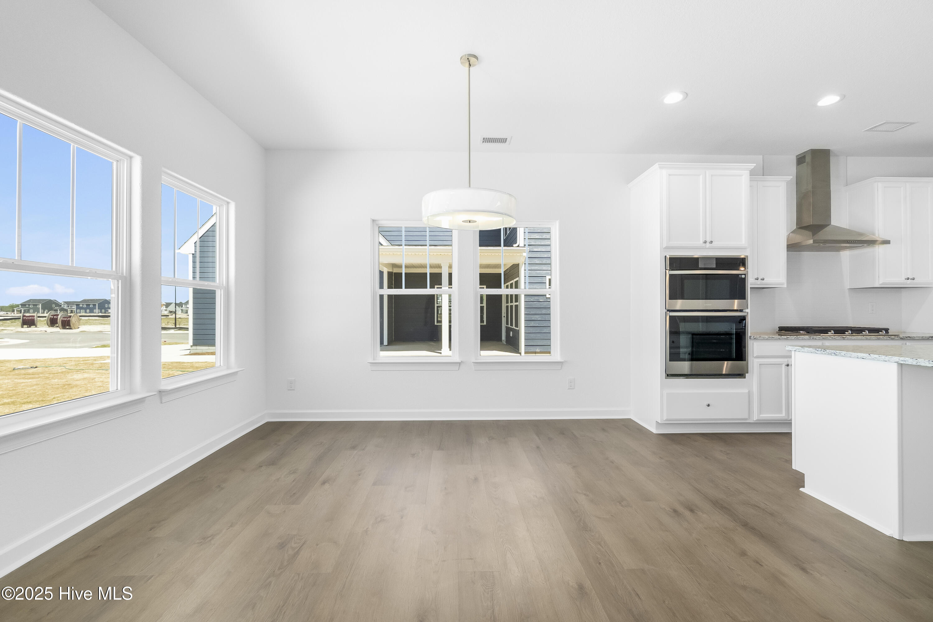 307 Iris Circle Property Photo 28
