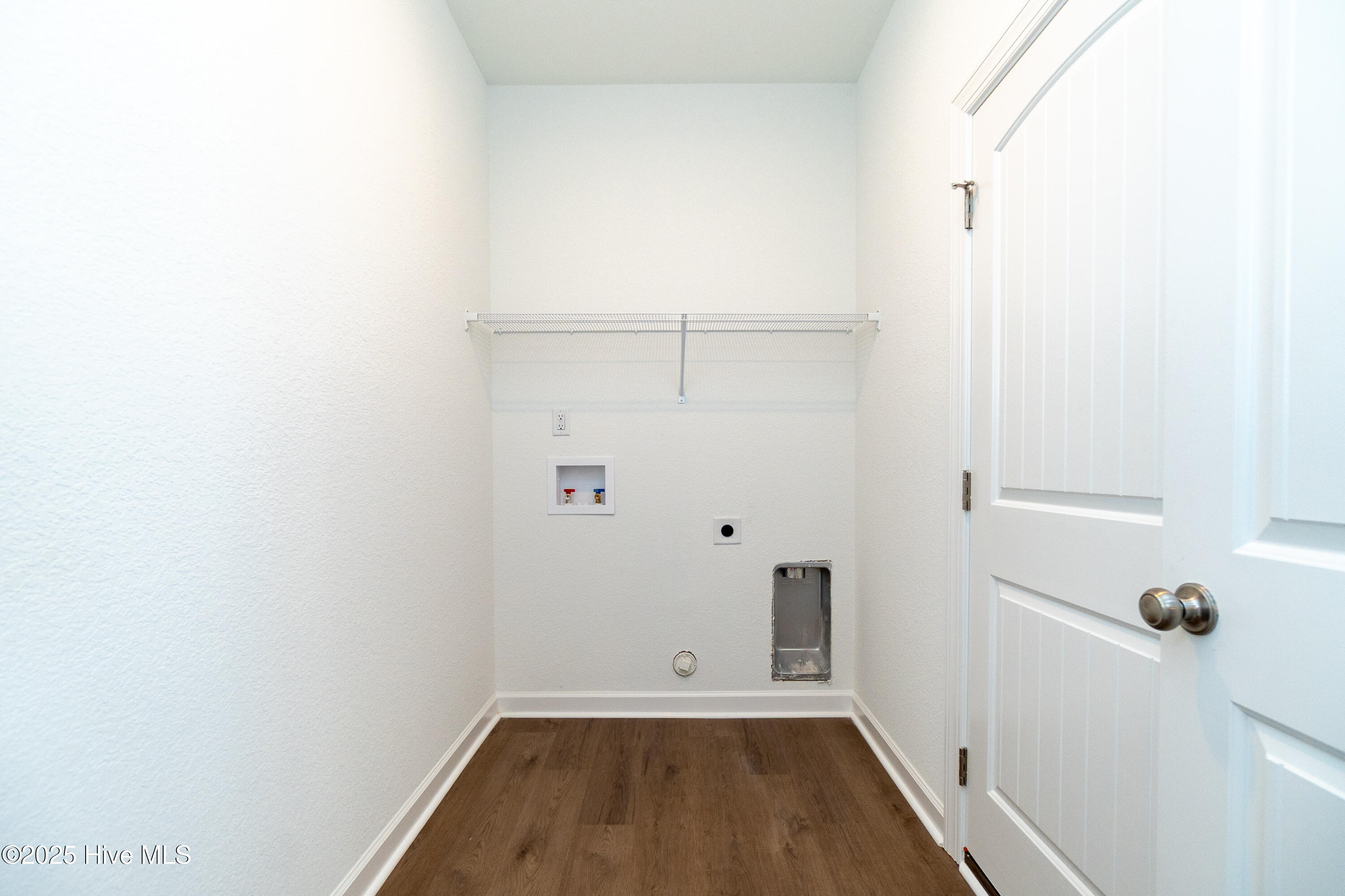 307 Iris Circle Property Photo 32