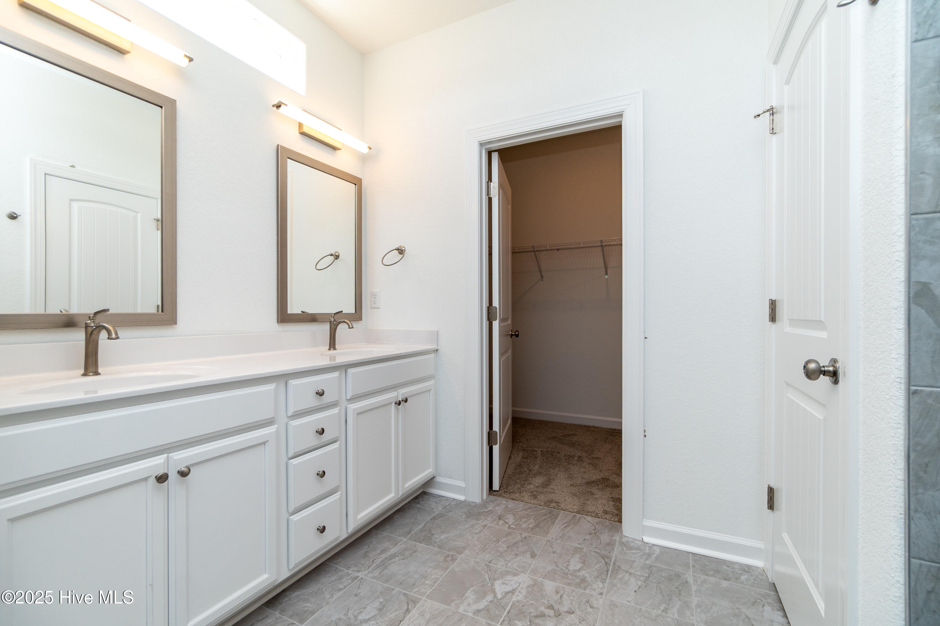 307 Iris Circle Property Photo 35