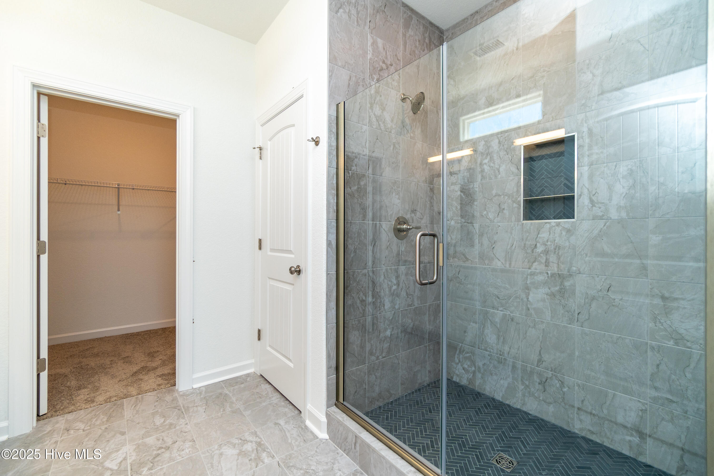 307 Iris Circle Property Photo 38