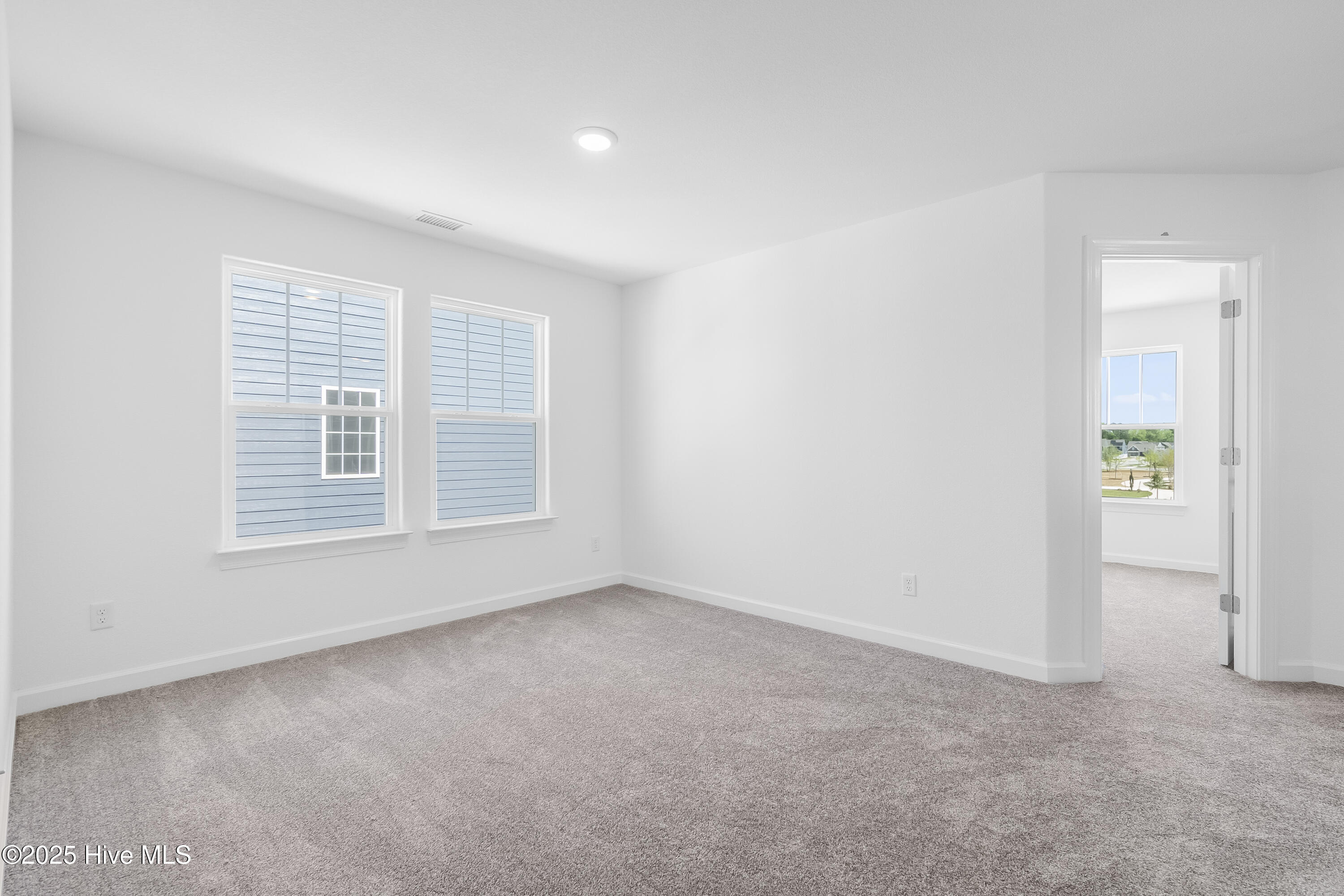 307 Iris Circle Property Photo 46