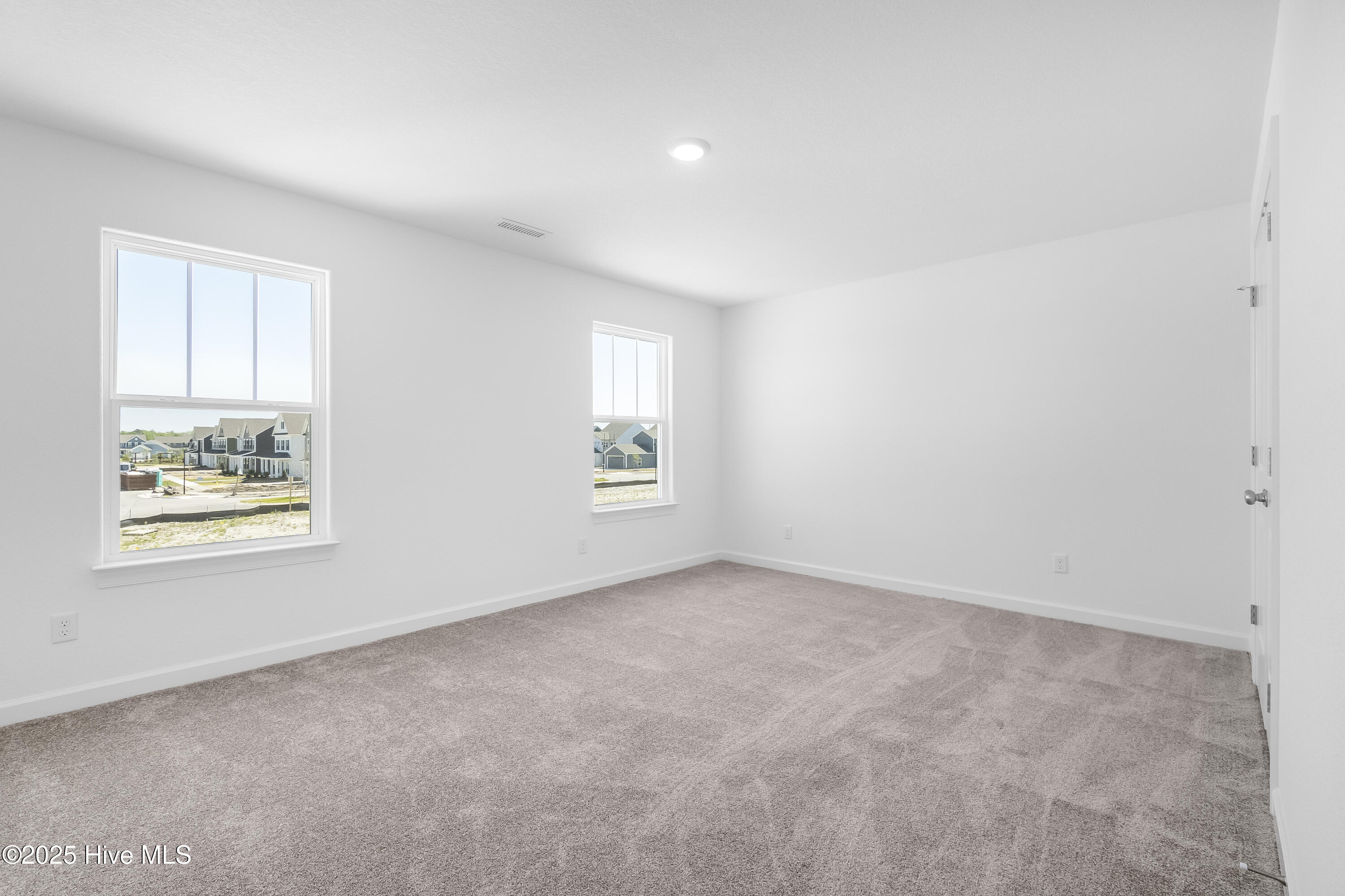 307 Iris Circle Property Photo 49