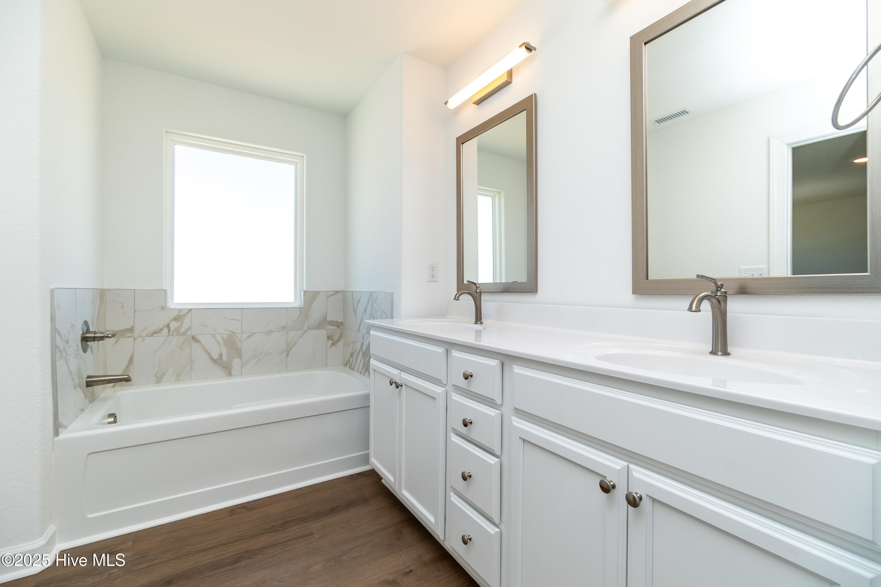307 Iris Circle Property Photo 52