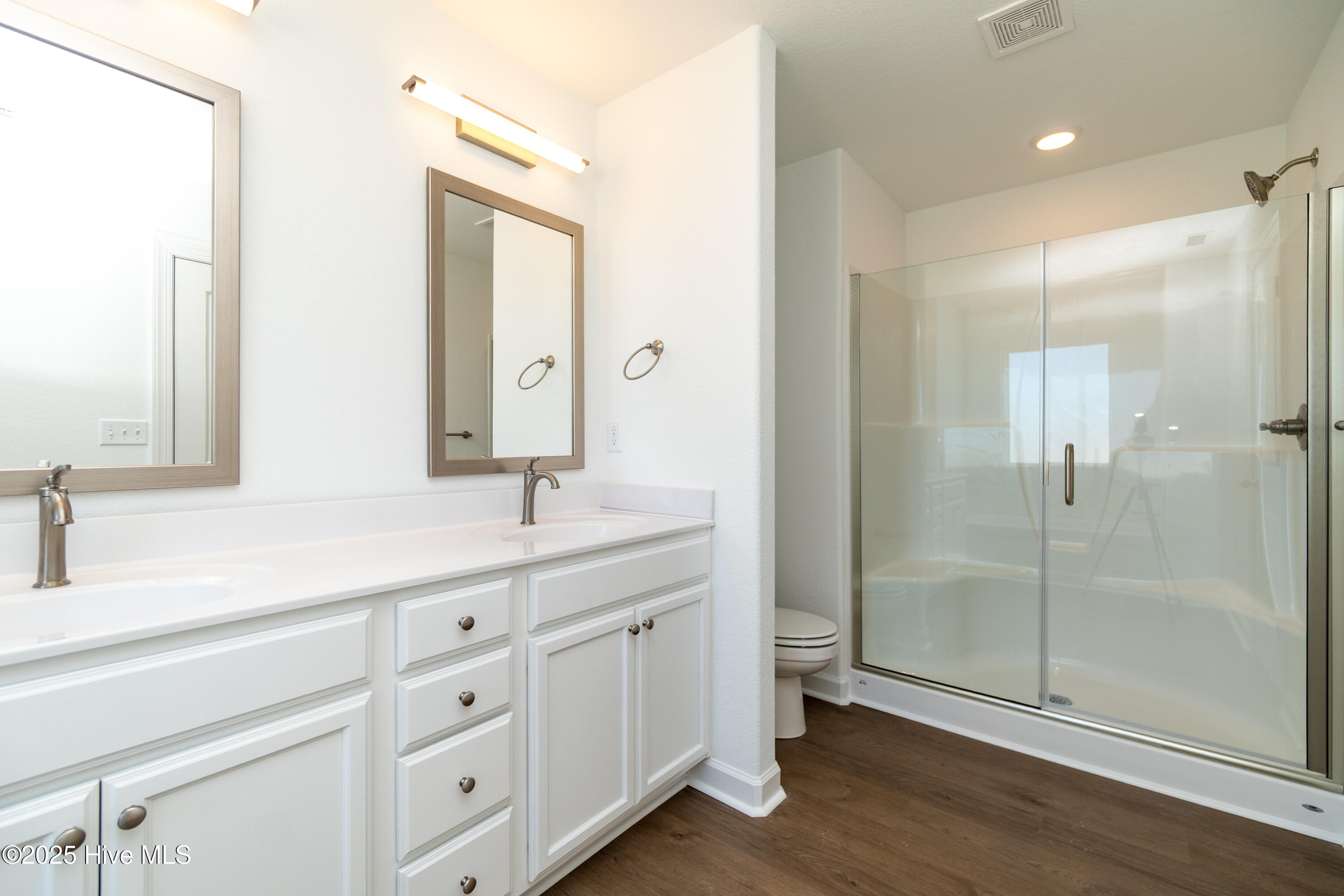 307 Iris Circle Property Photo 54