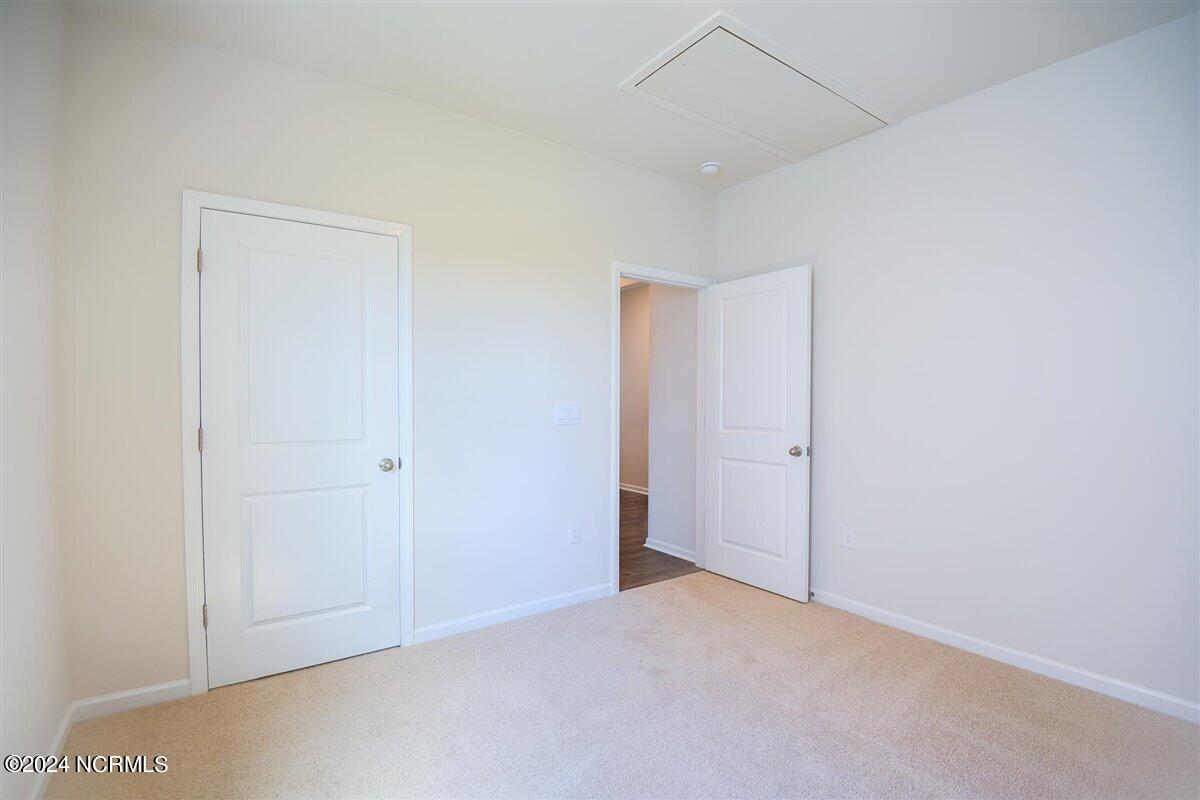 1117 Middlecrest Drive Property Photo 9
