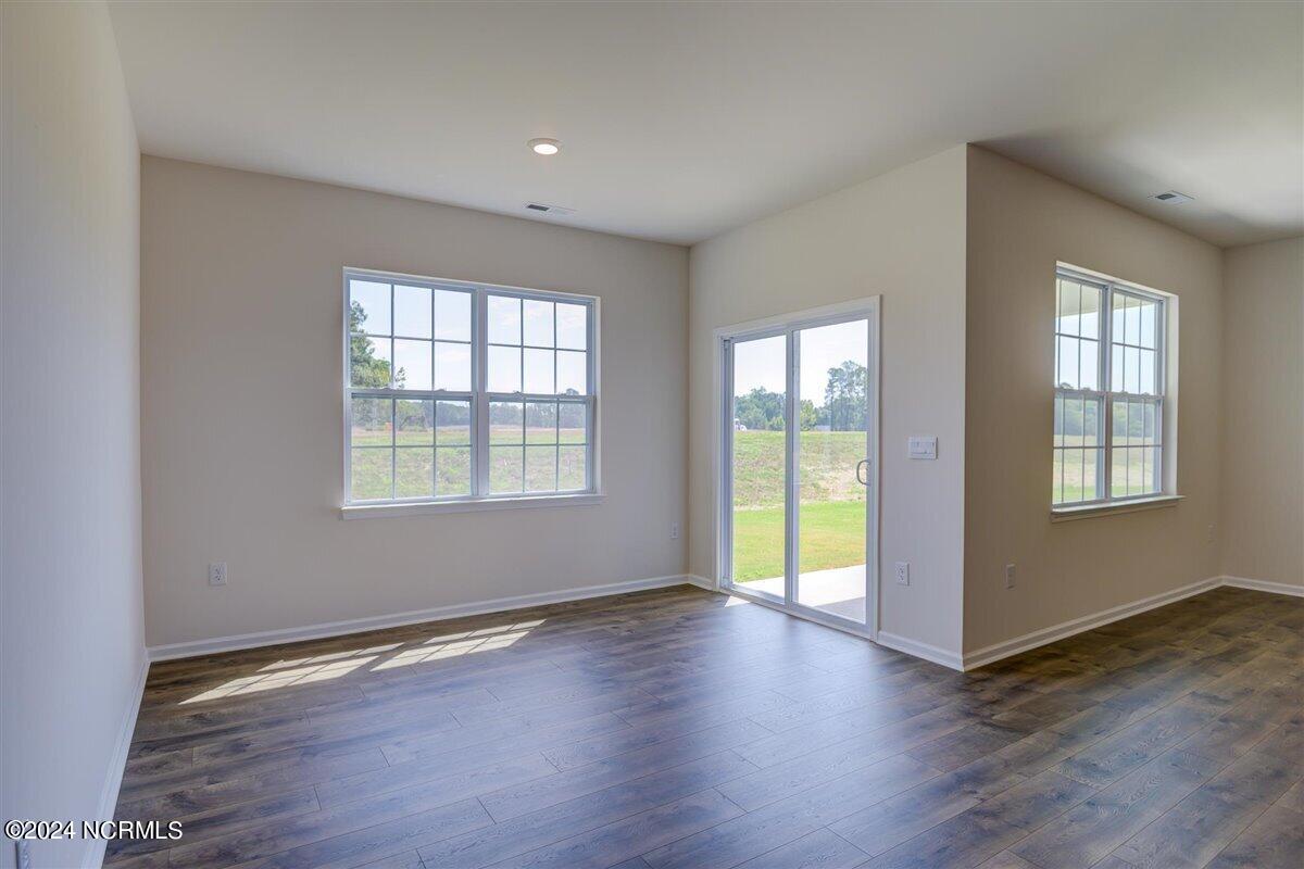 1117 Middlecrest Drive Property Photo 20