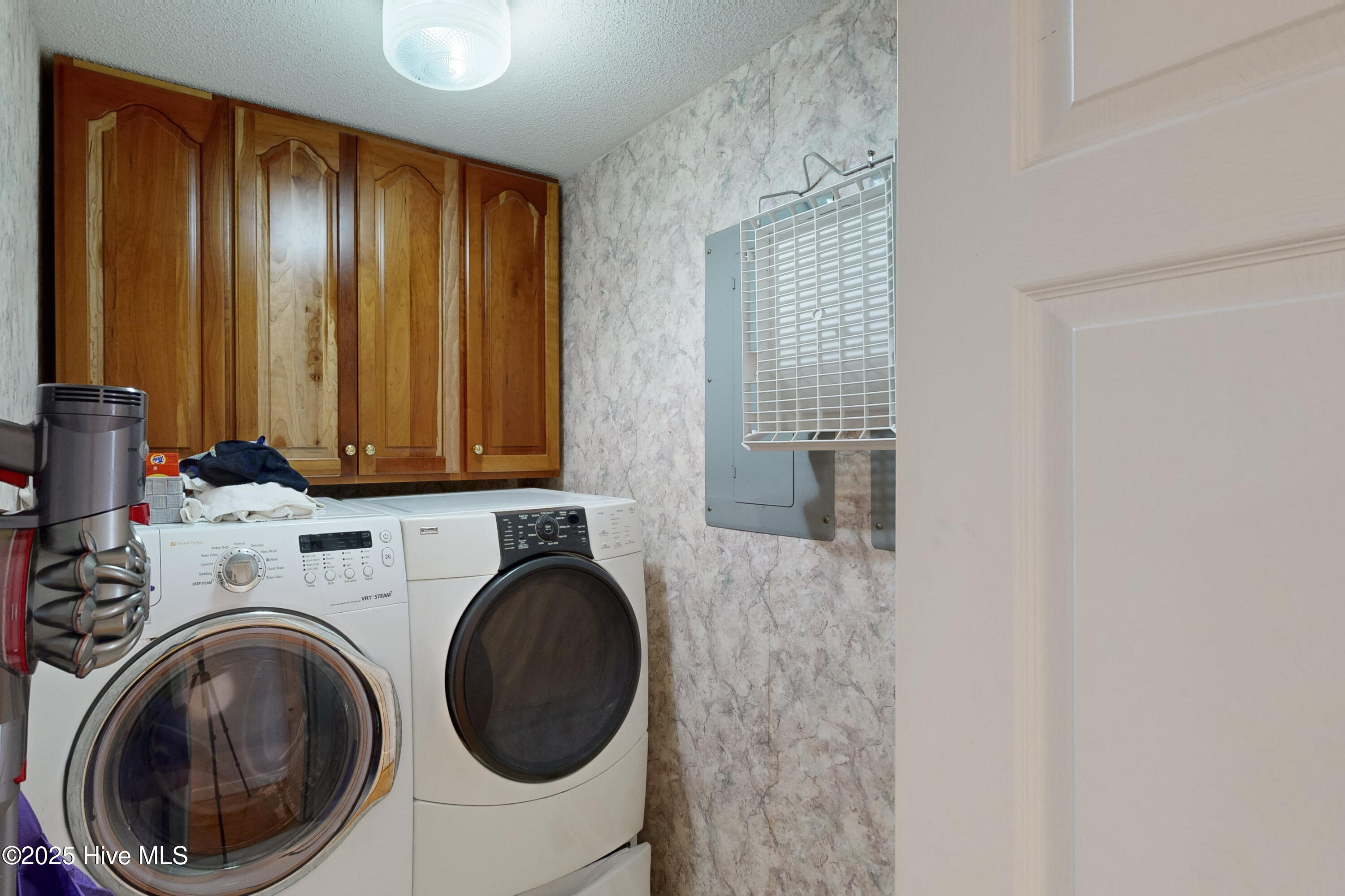 2234 Perry Drive Property Photo 25