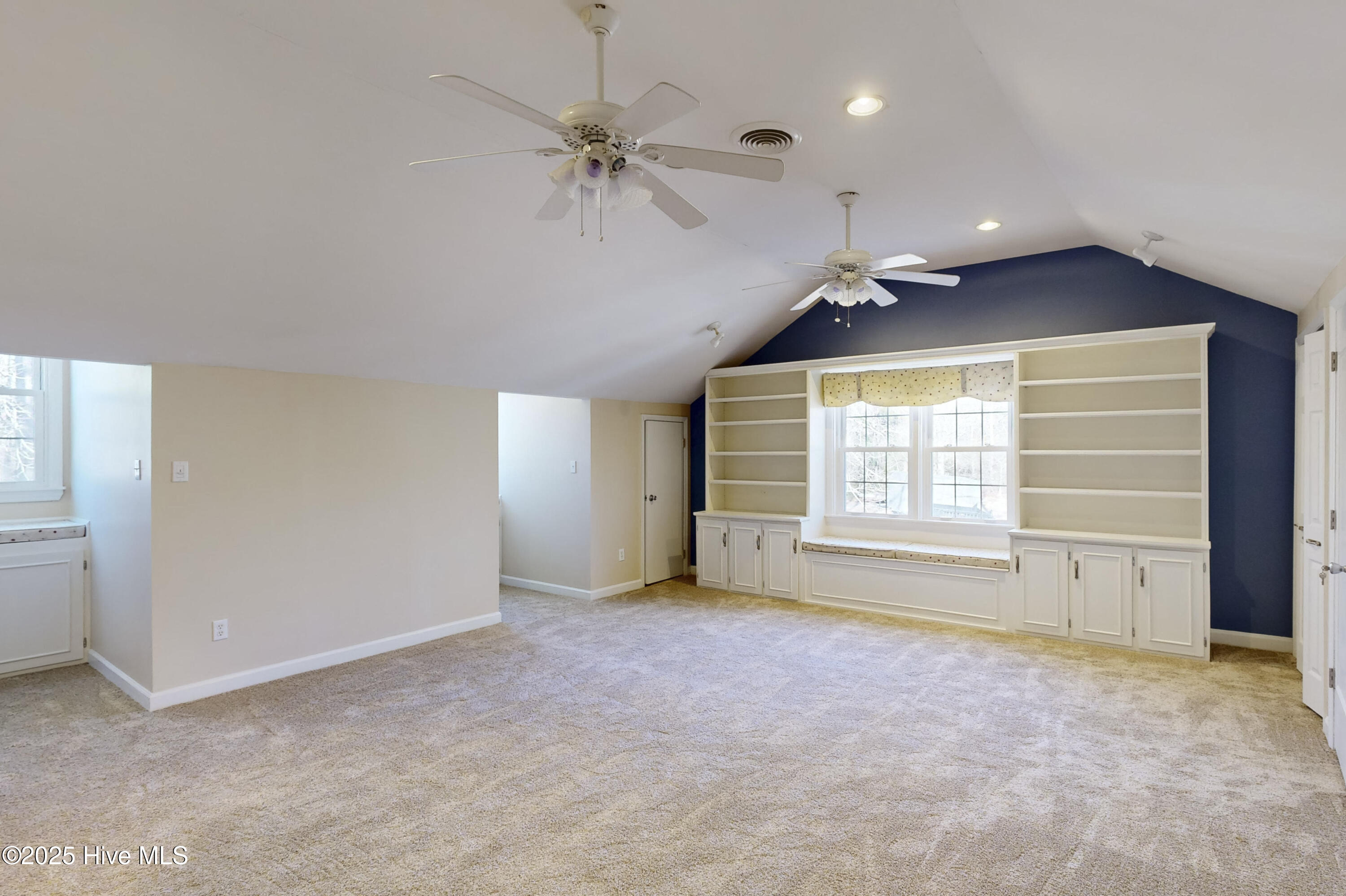 2234 Perry Drive Property Photo 32