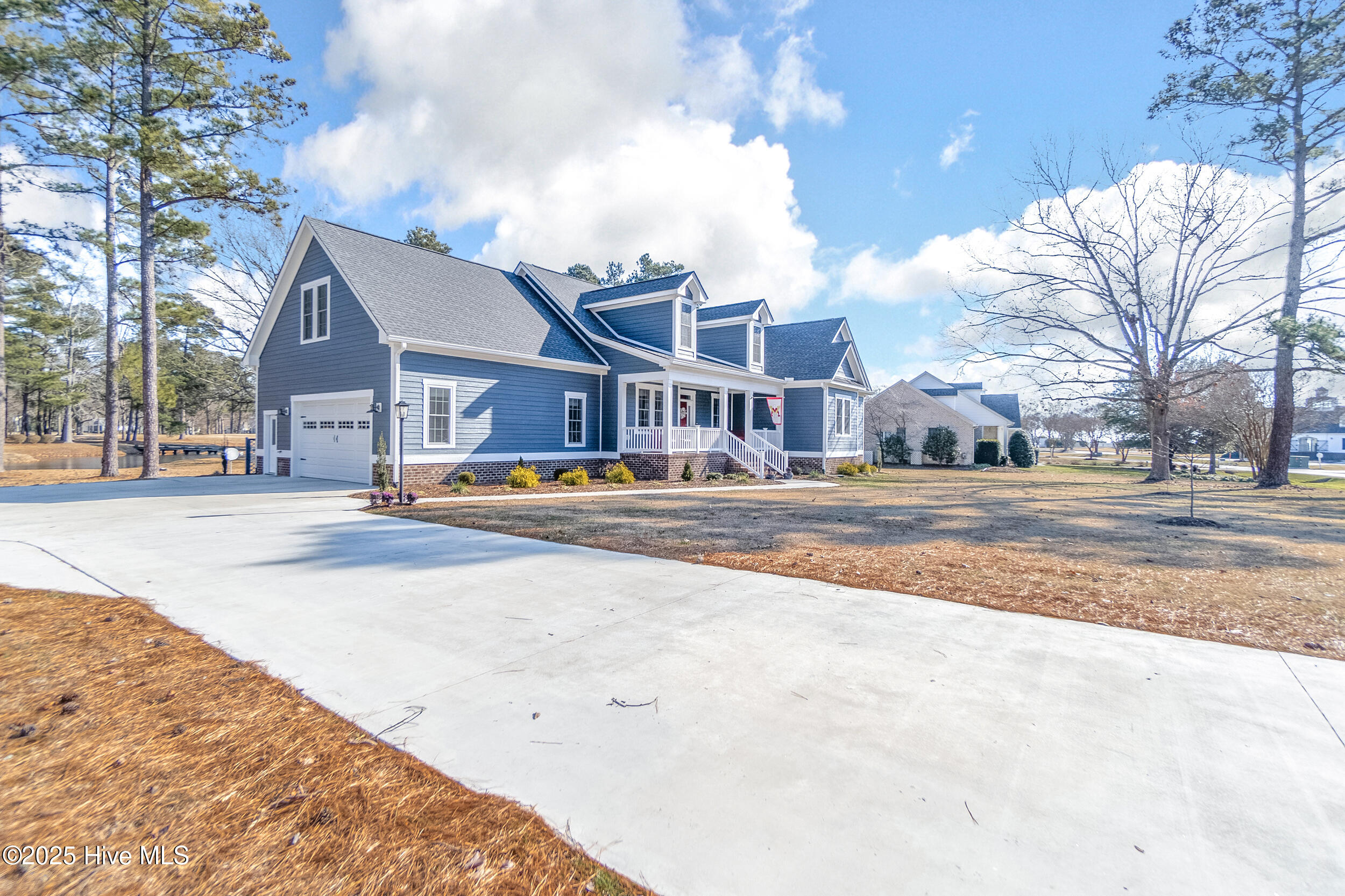 390 Albemarle Boulevard Property Photo 2