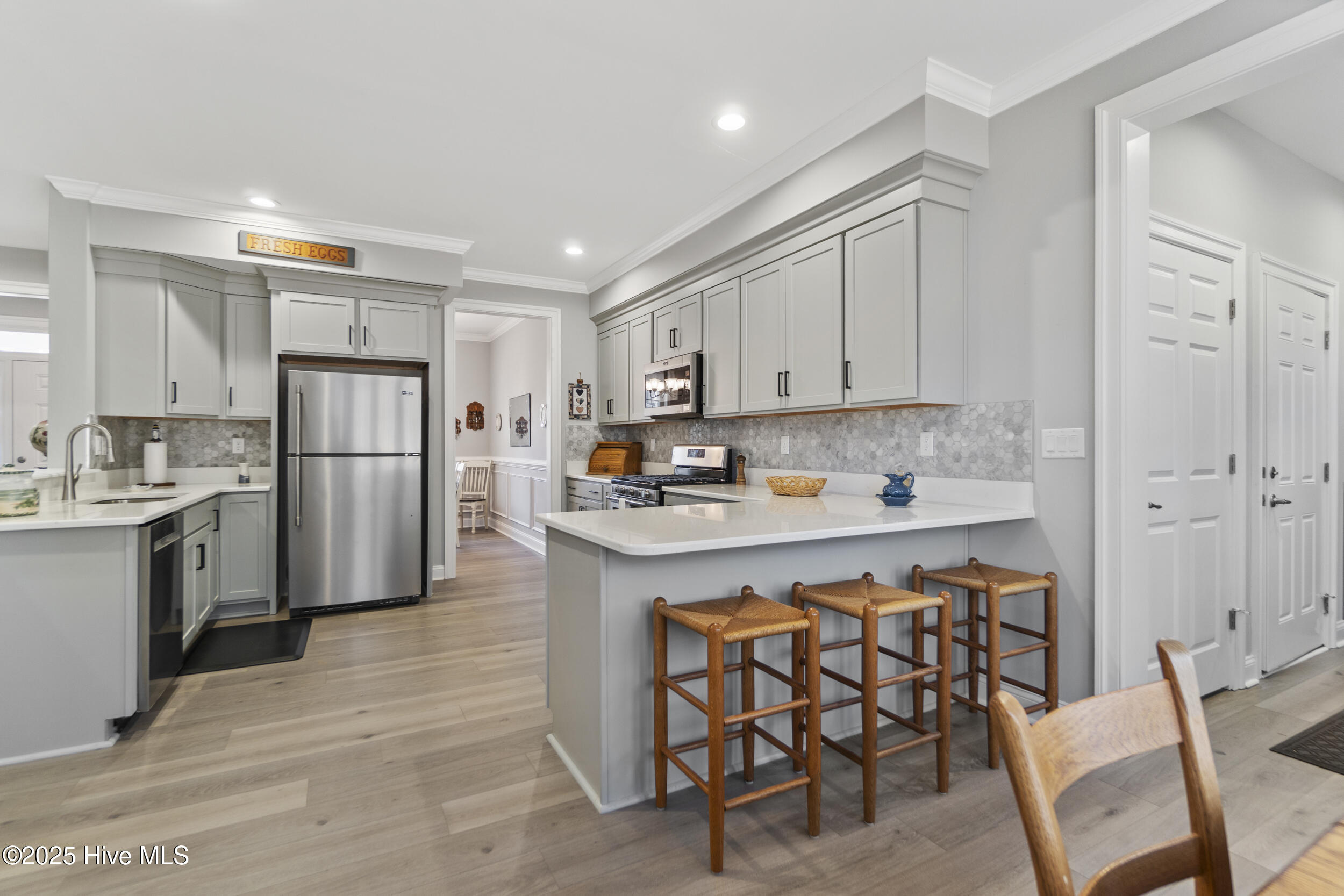 390 Albemarle Boulevard Property Photo 12