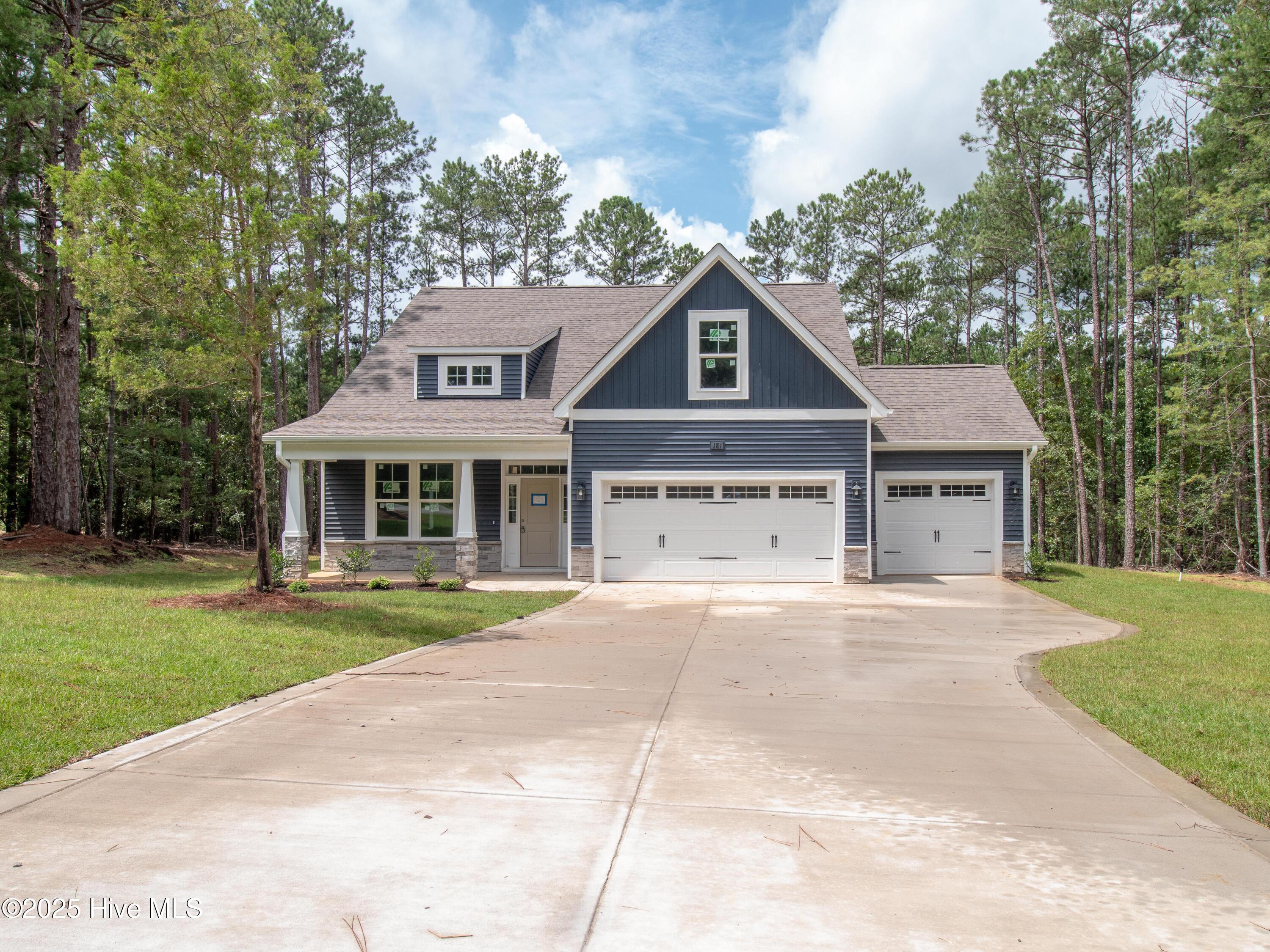 181 Pinecrest Drive Property Photo 1