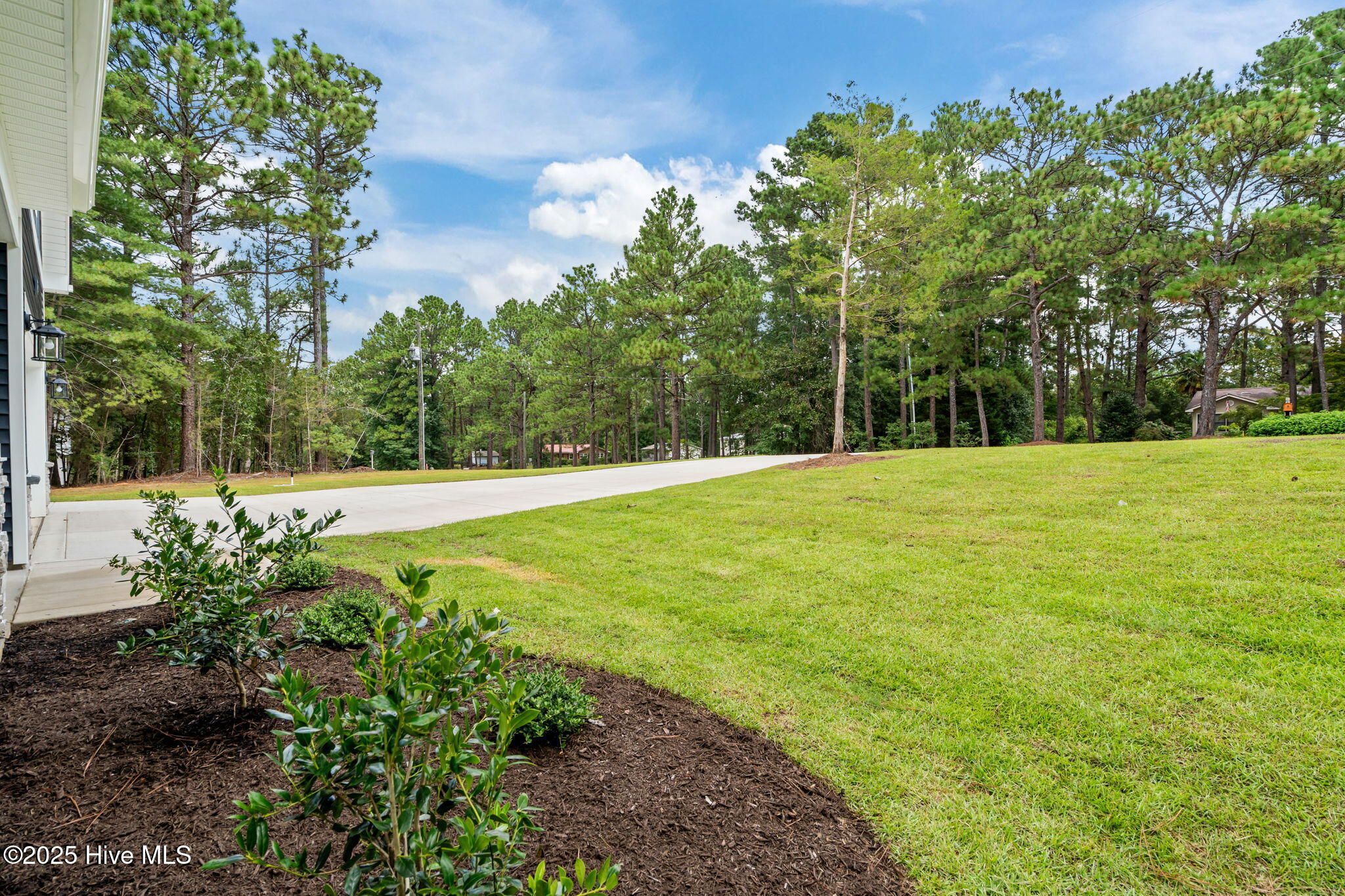 181 Pinecrest Drive Property Photo 16