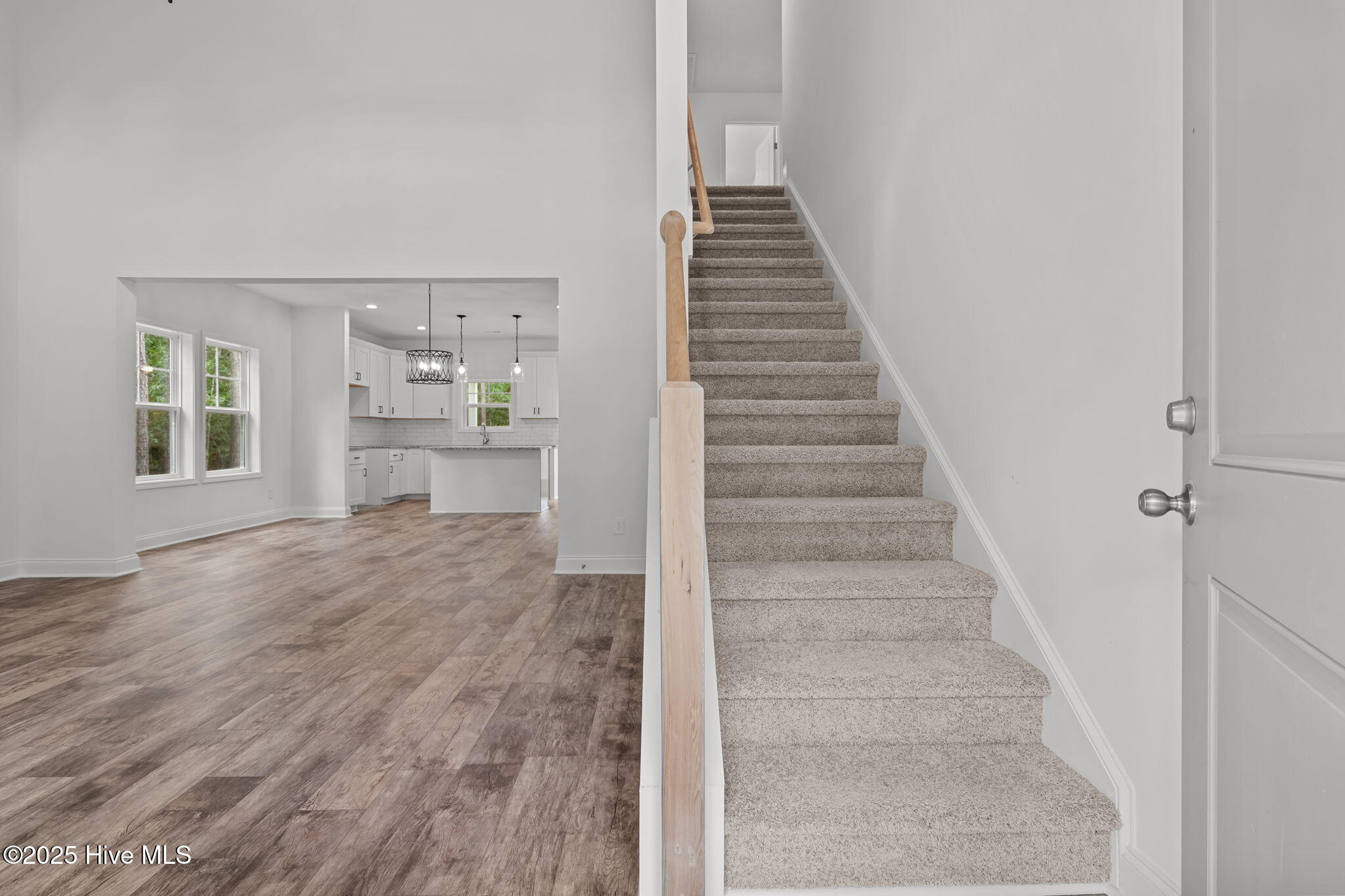 181 Pinecrest Drive Property Photo 18