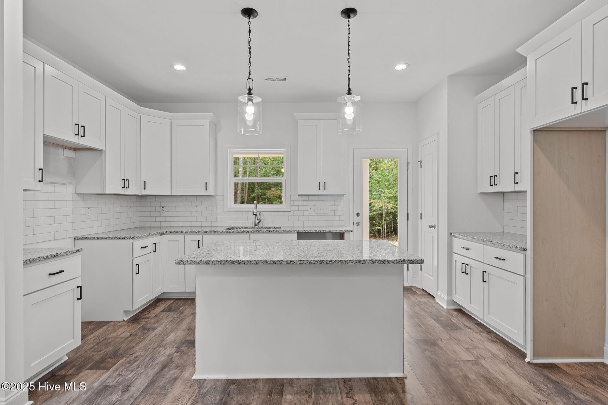 181 Pinecrest Drive Property Photo 27