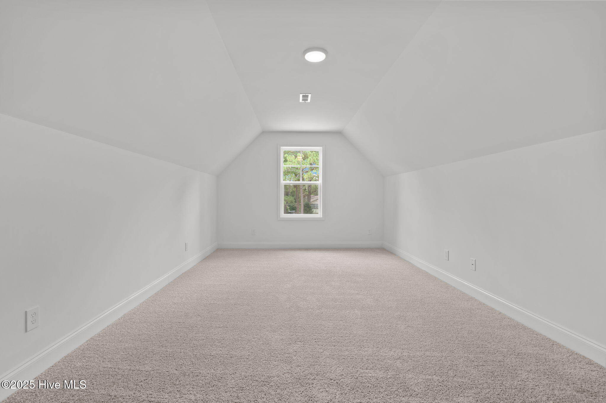 181 Pinecrest Drive Property Photo 43