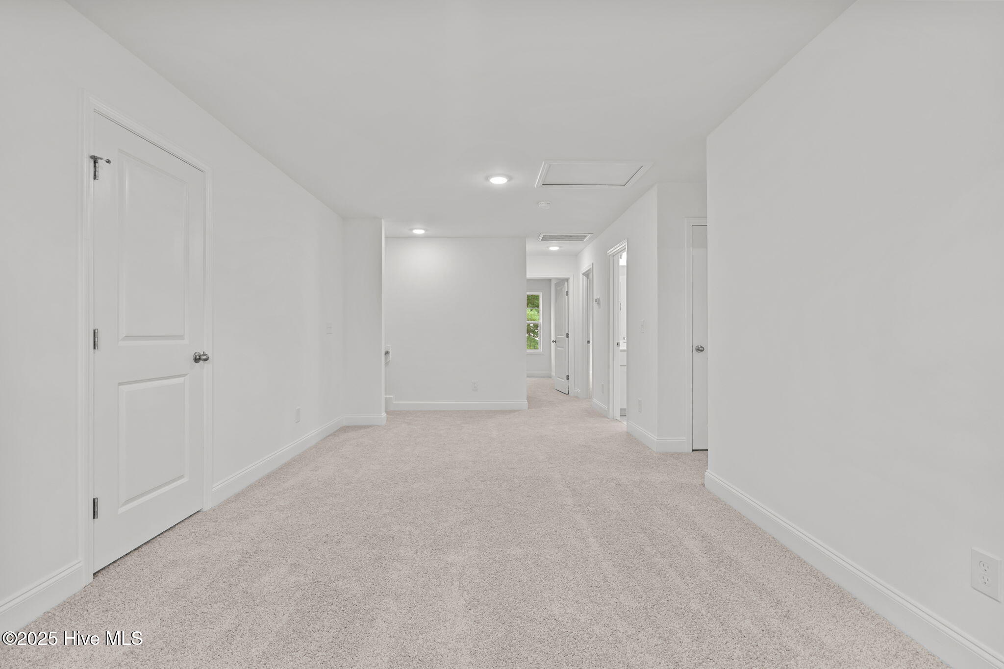 181 Pinecrest Drive Property Photo 45