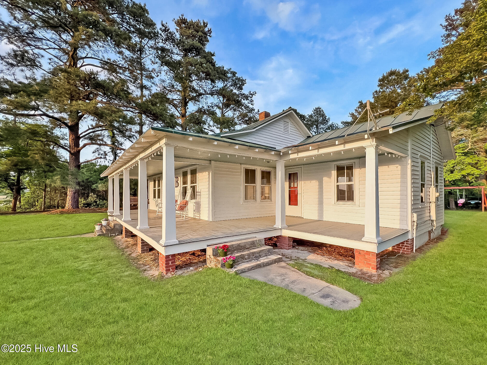 420 Rocky Hock Creek Road Property Photo 3