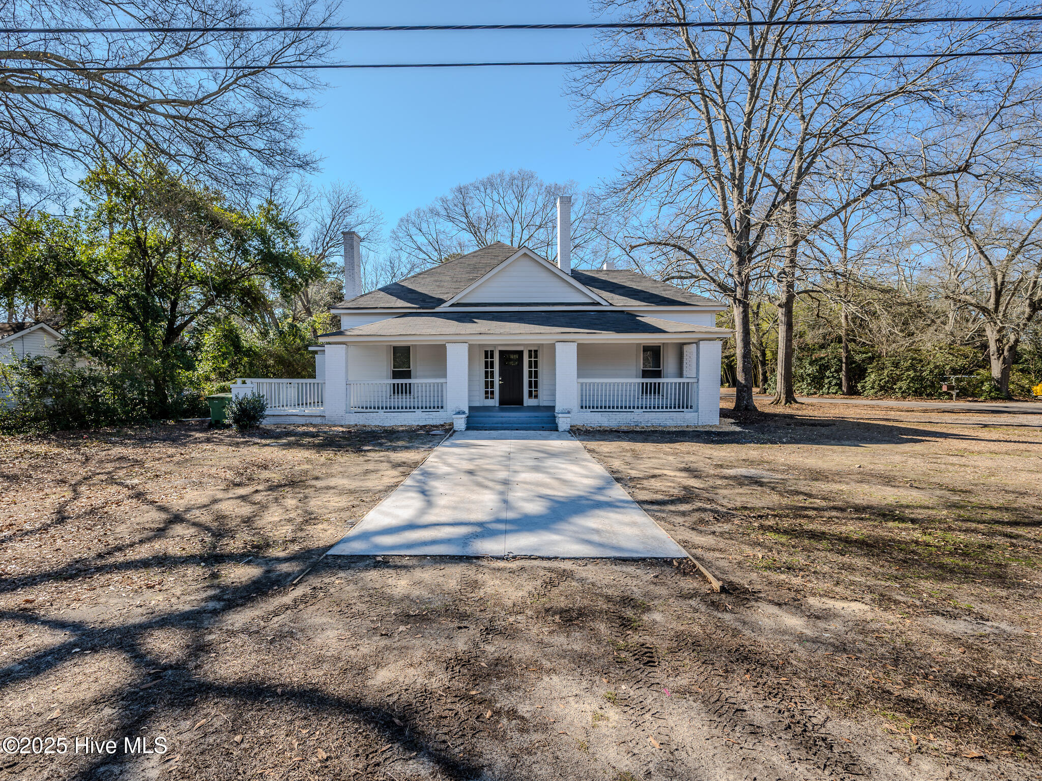 22180 Bundy Street Property Photo