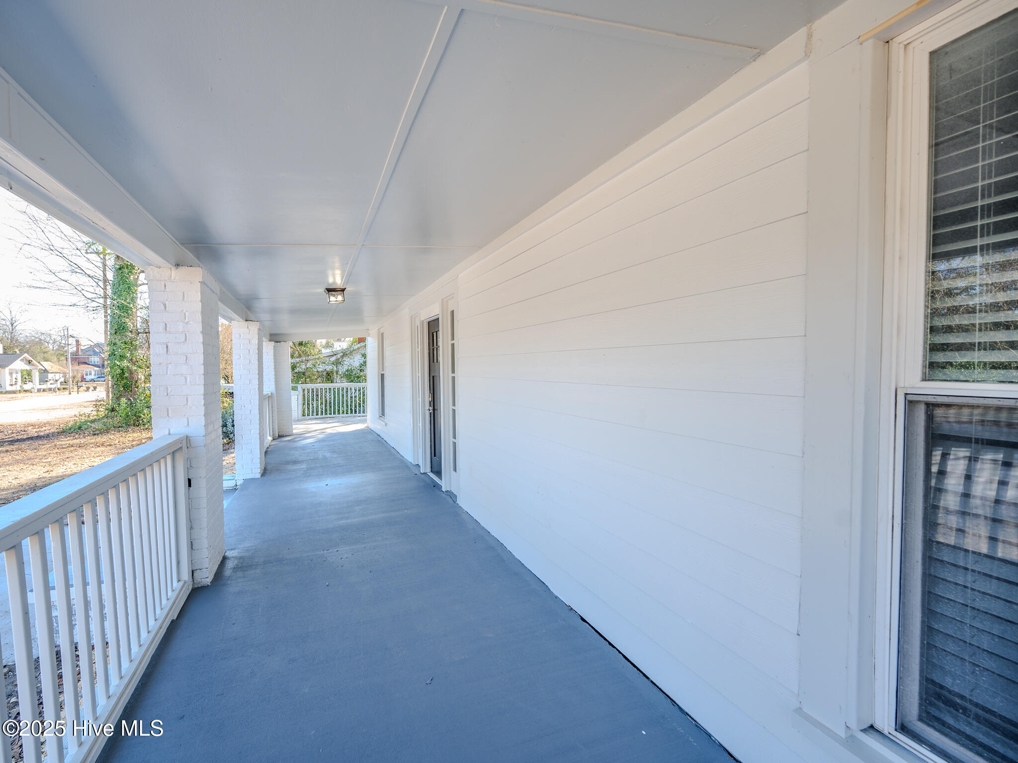 22180 Bundy Street Property Photo 7